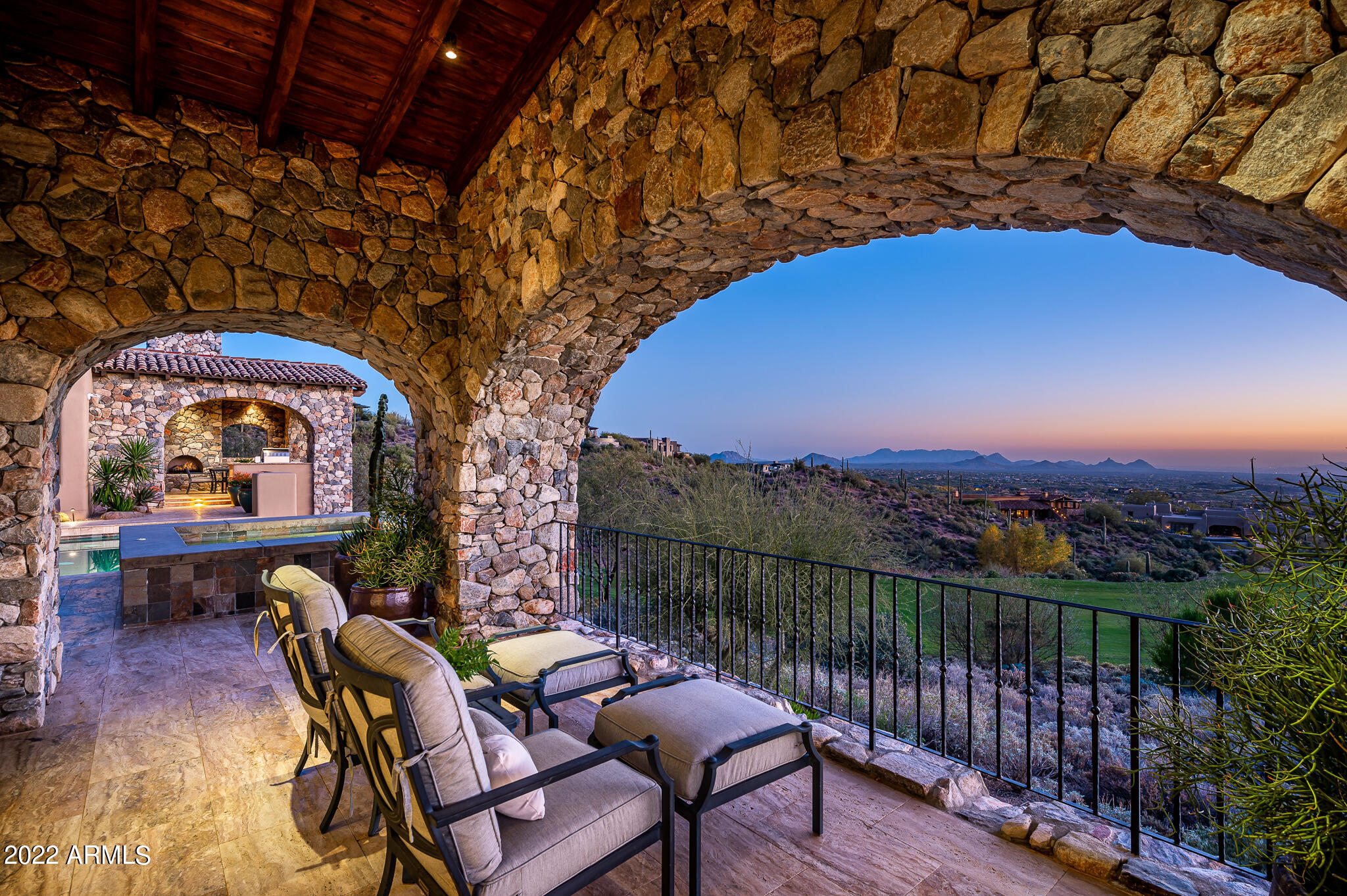 DESERT MOUNTAIN - Residential