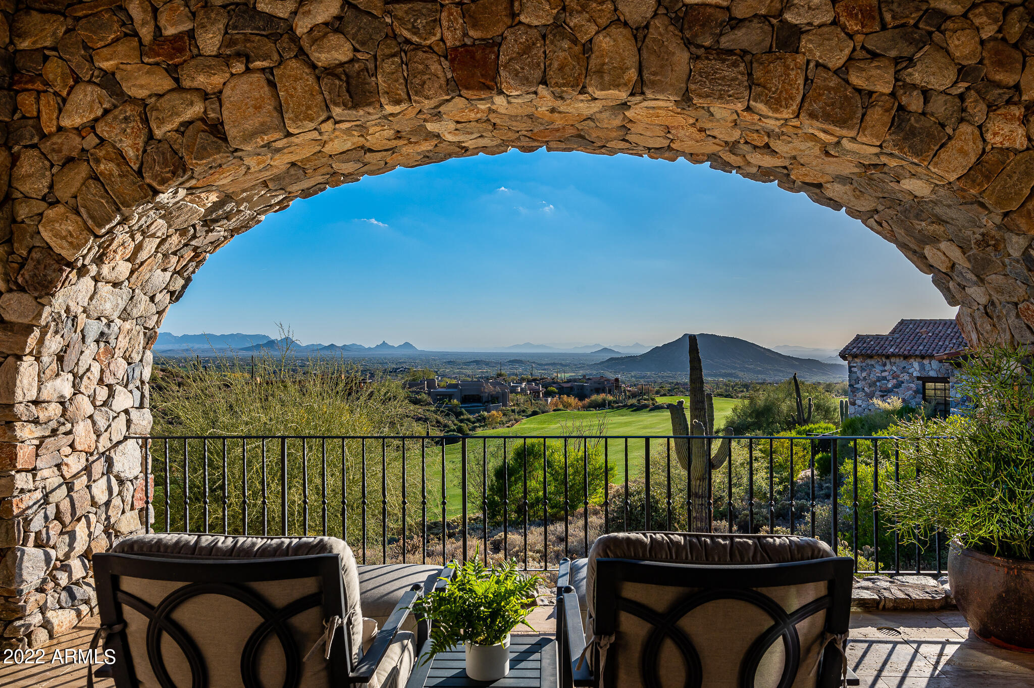 DESERT MOUNTAIN - Residential