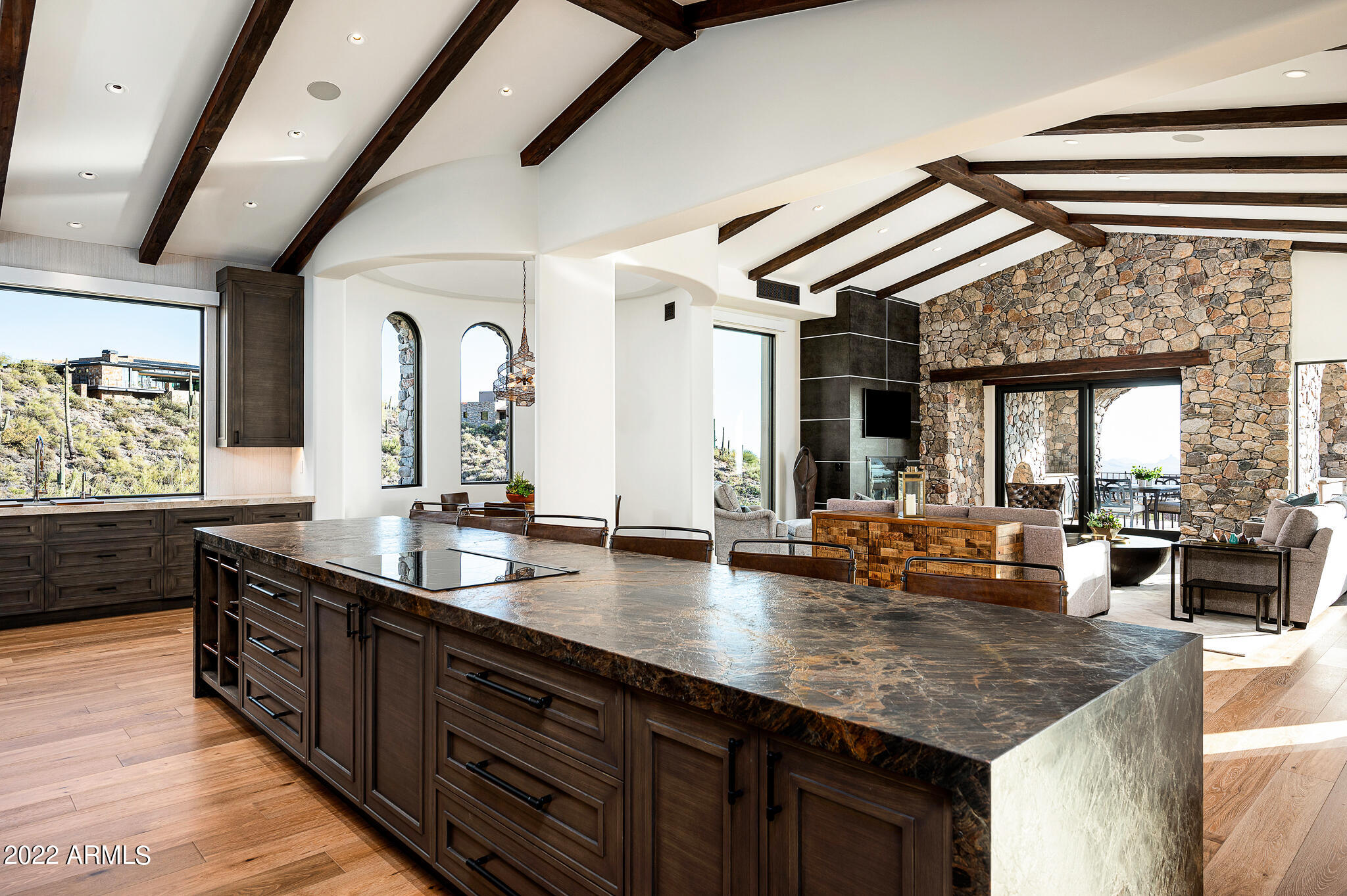 DESERT MOUNTAIN - Residential