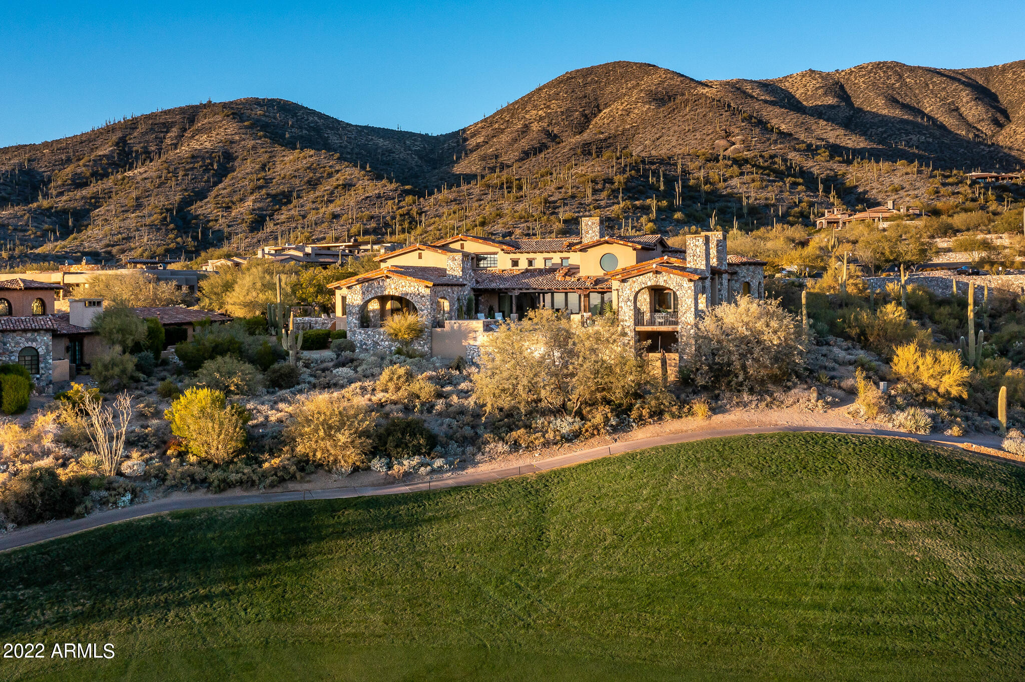DESERT MOUNTAIN - Residential