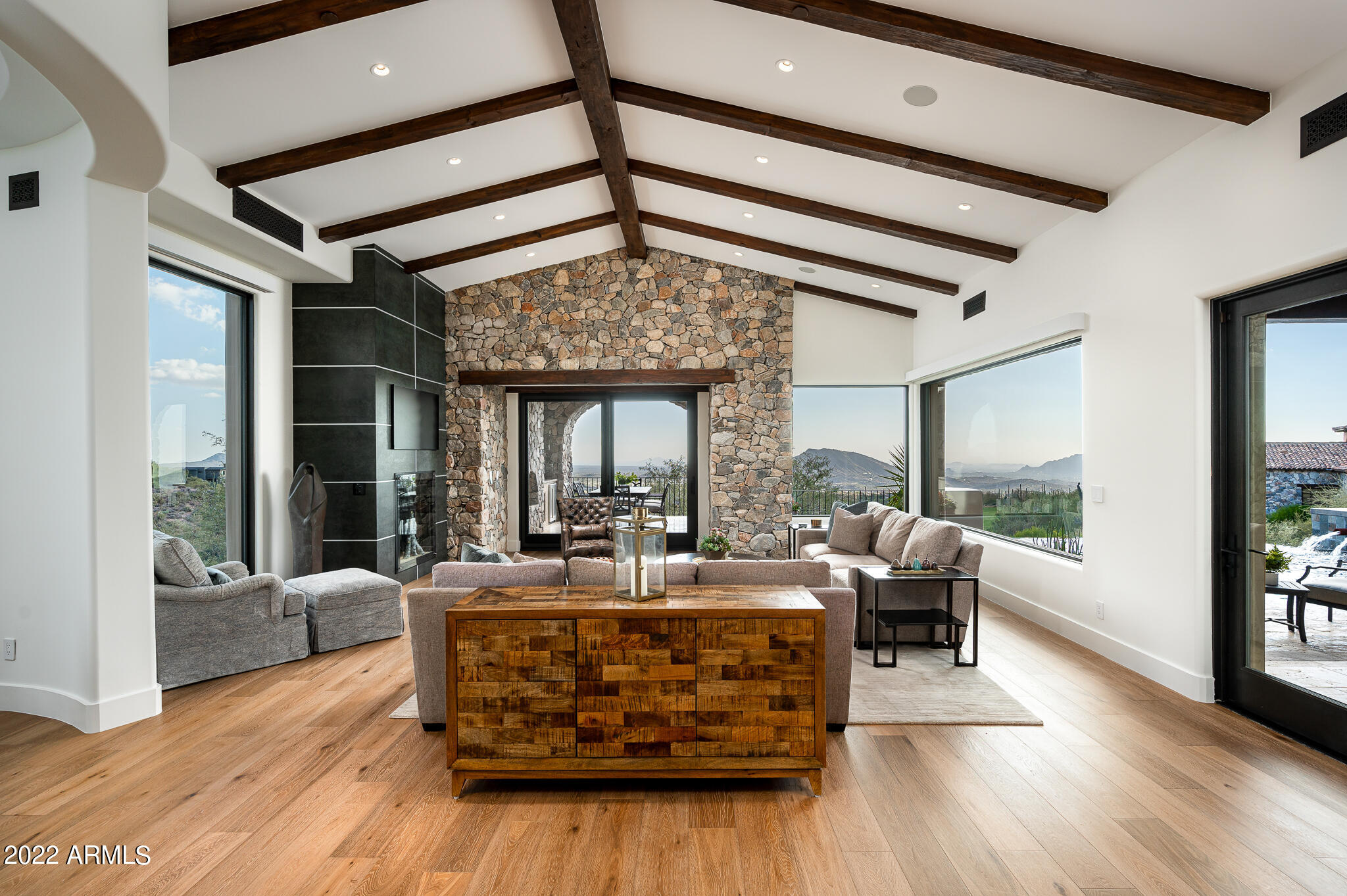 DESERT MOUNTAIN - Residential