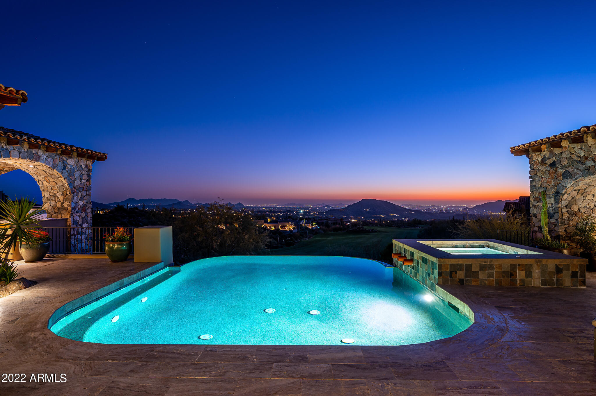 DESERT MOUNTAIN - Residential