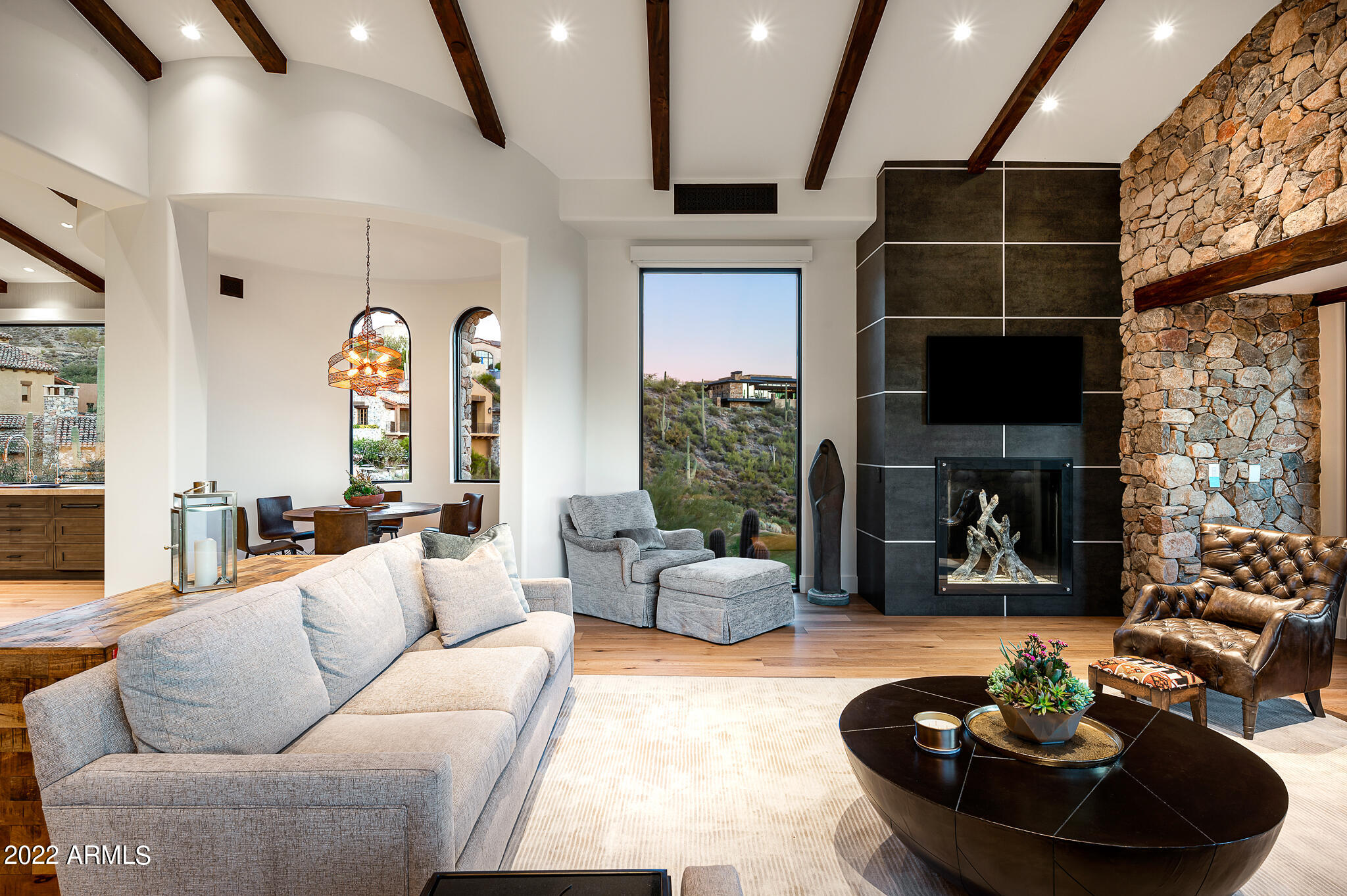 DESERT MOUNTAIN - Residential
