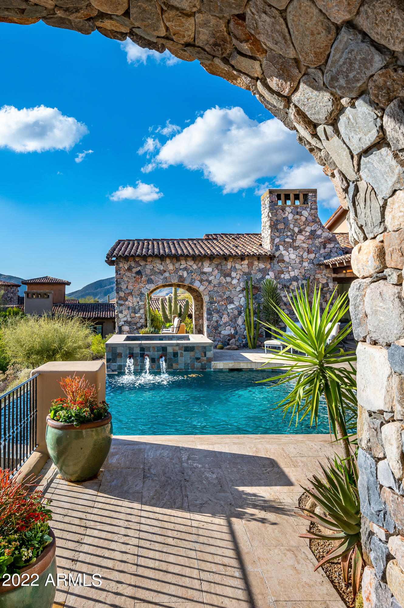 DESERT MOUNTAIN - Residential