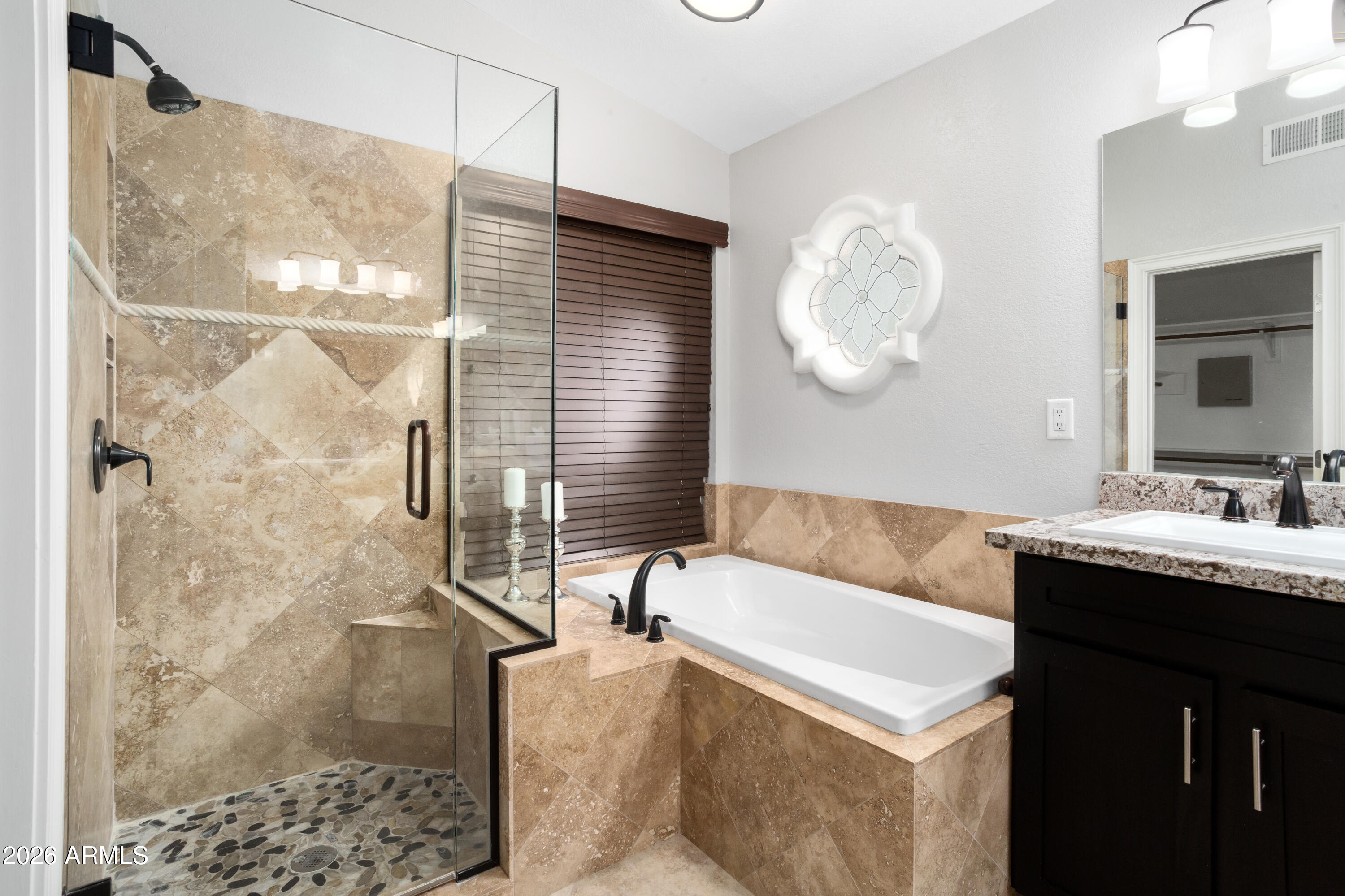 ARROWHEAD RANCH 3 AMD - Residential Lease