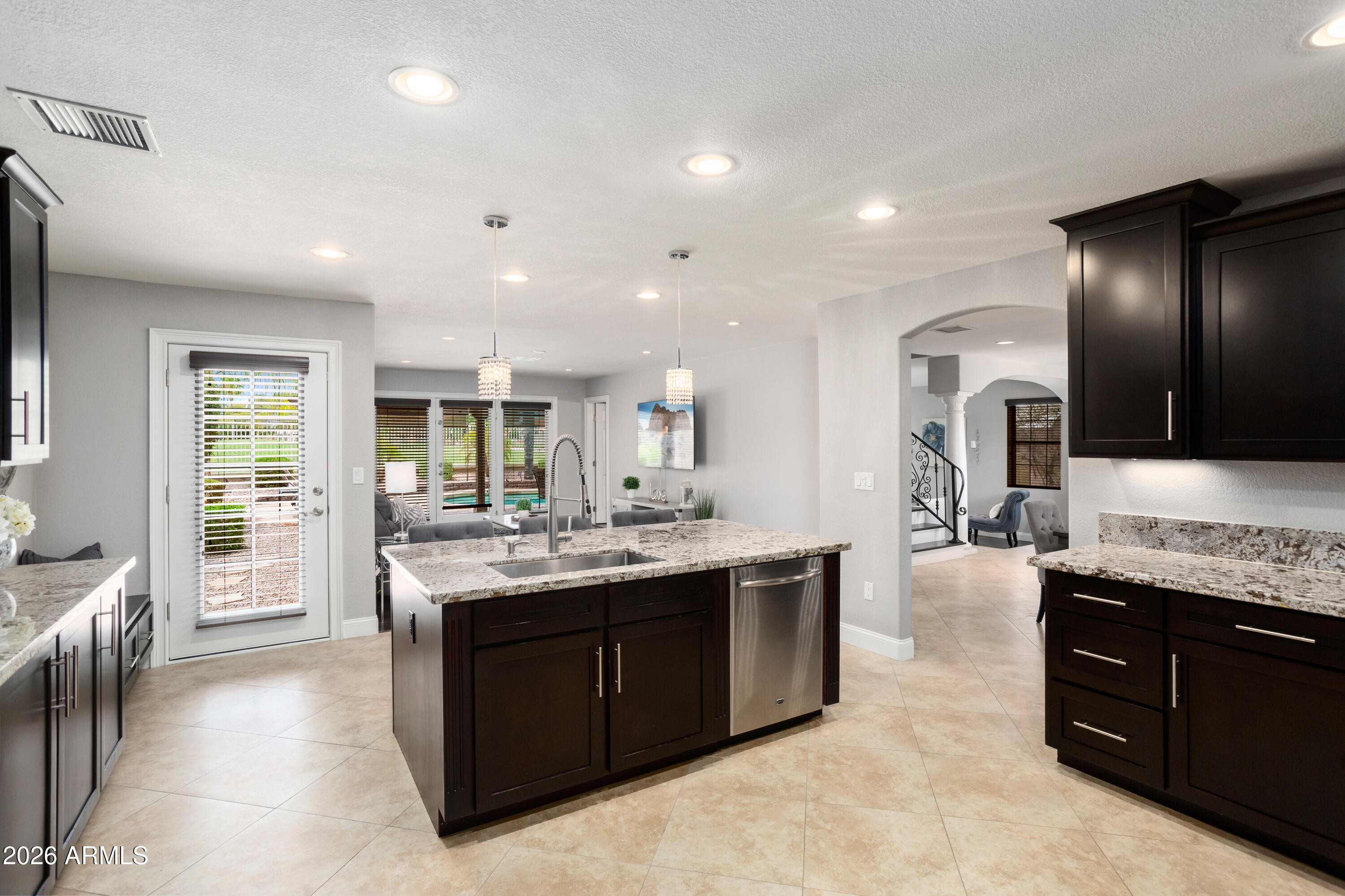 ARROWHEAD RANCH 3 AMD - Residential Lease