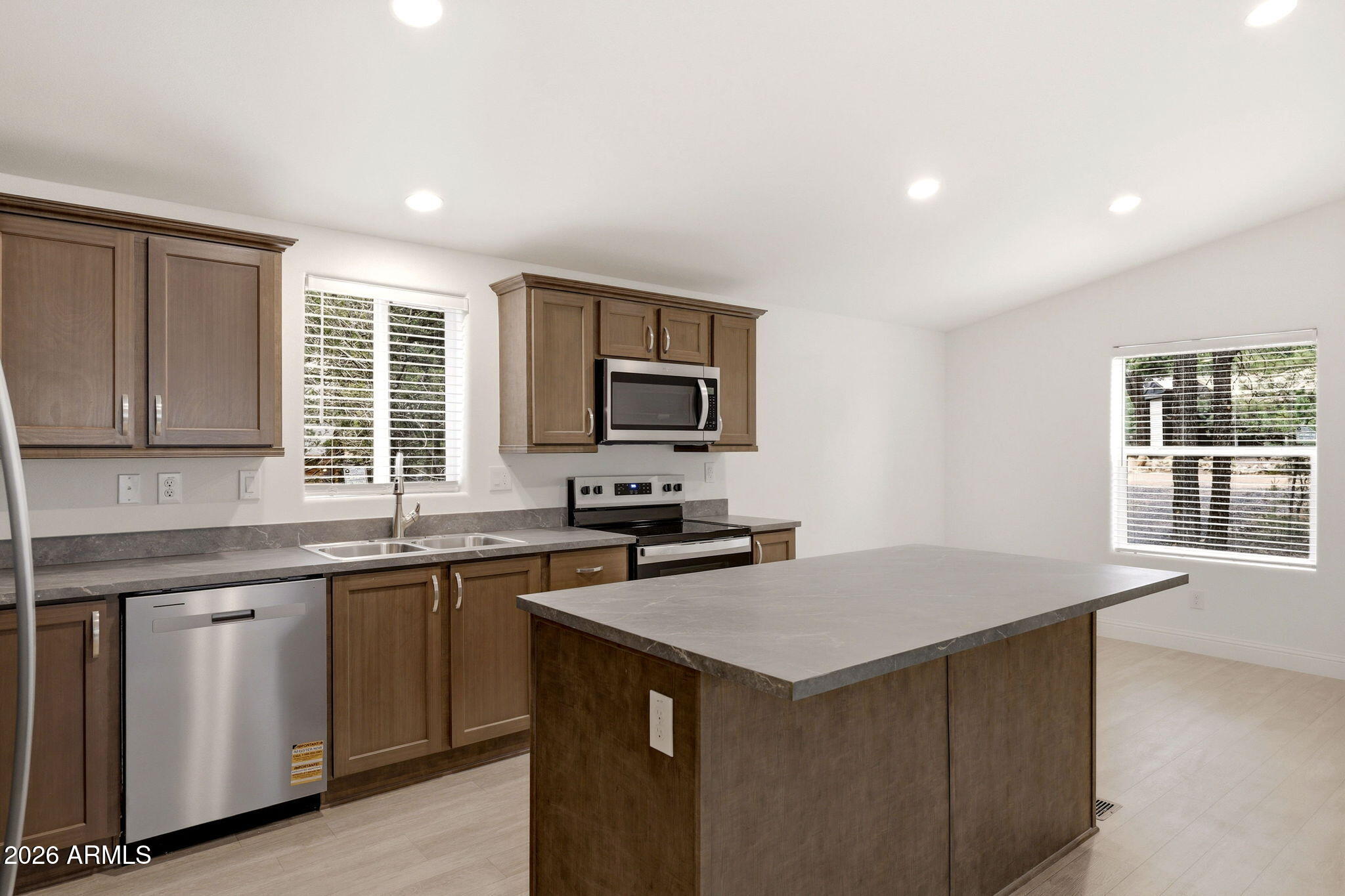 TIMBERLAKE PINES UNIT 5 - Residential