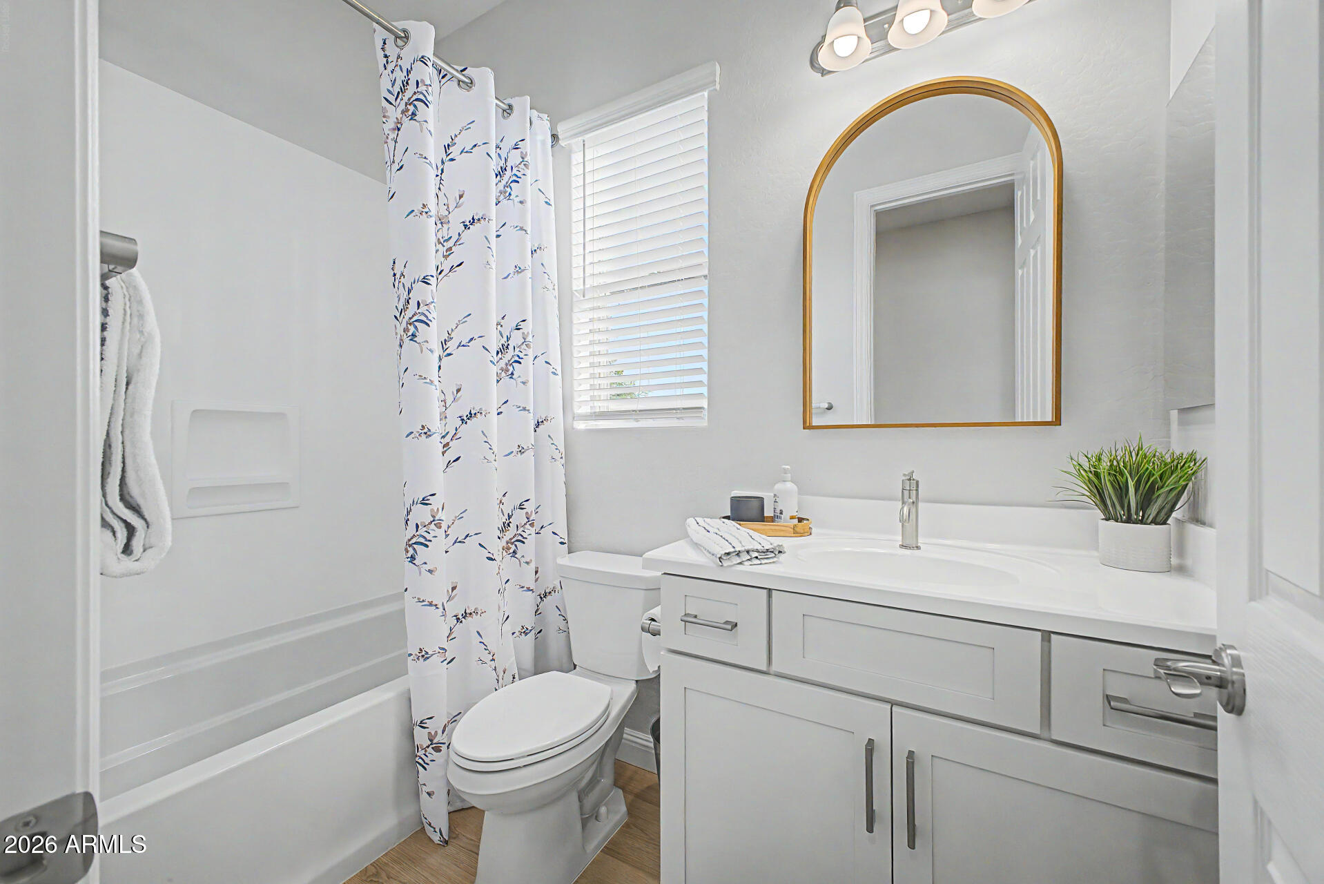 FULTON HOMES BARNEY FARMS - Residential