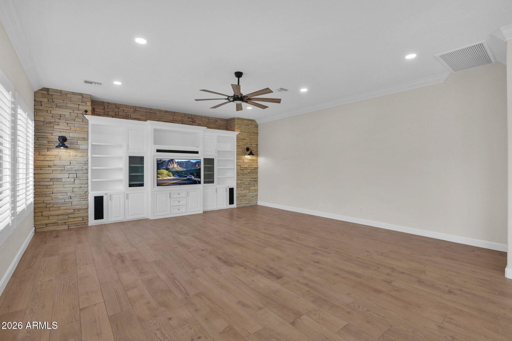 ARBOLEDA UNIT 1 - Residential