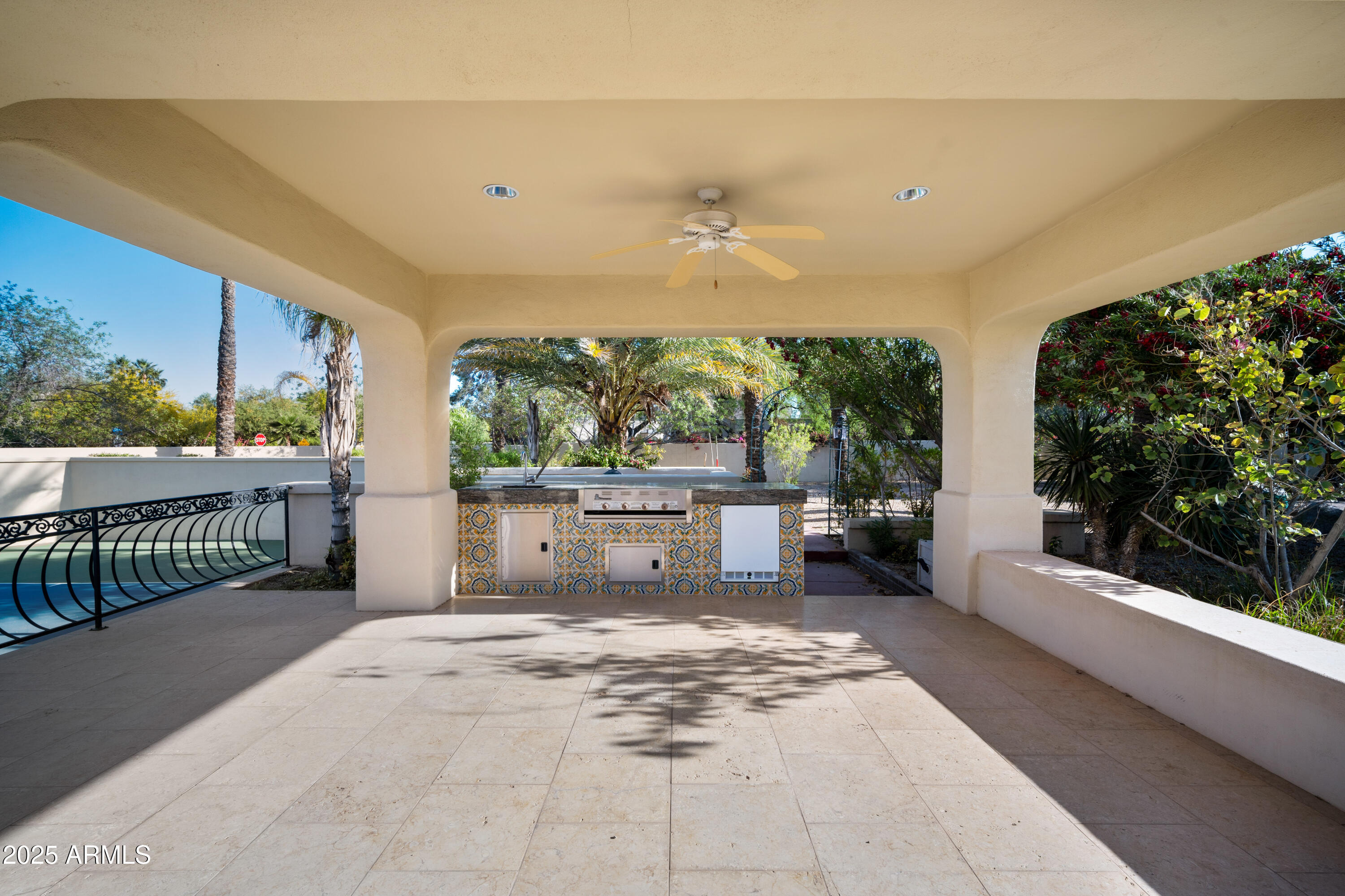 PARADISE RANCH LT 1-8 - Residential