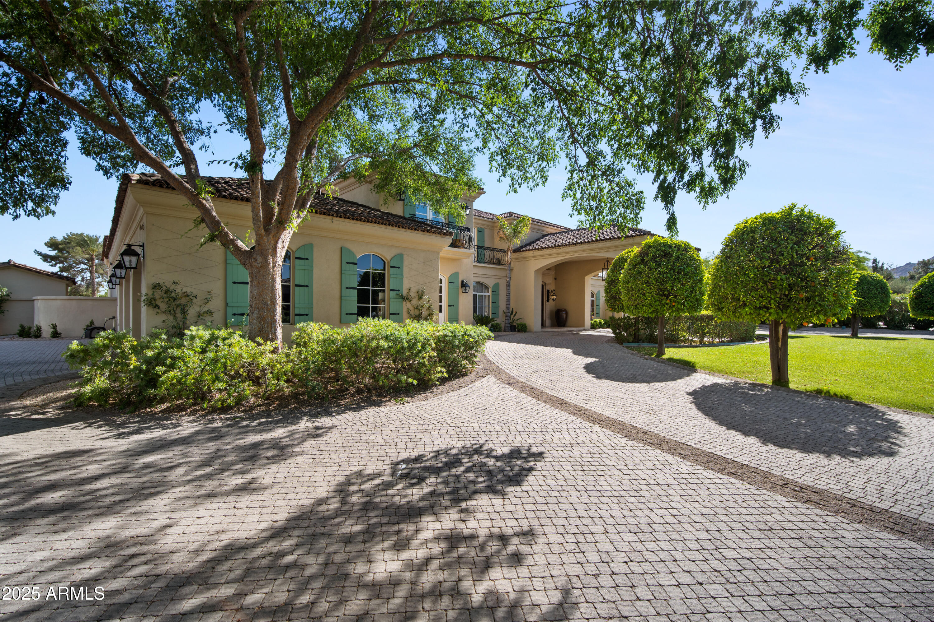 PARADISE RANCH LT 1-8 - Residential