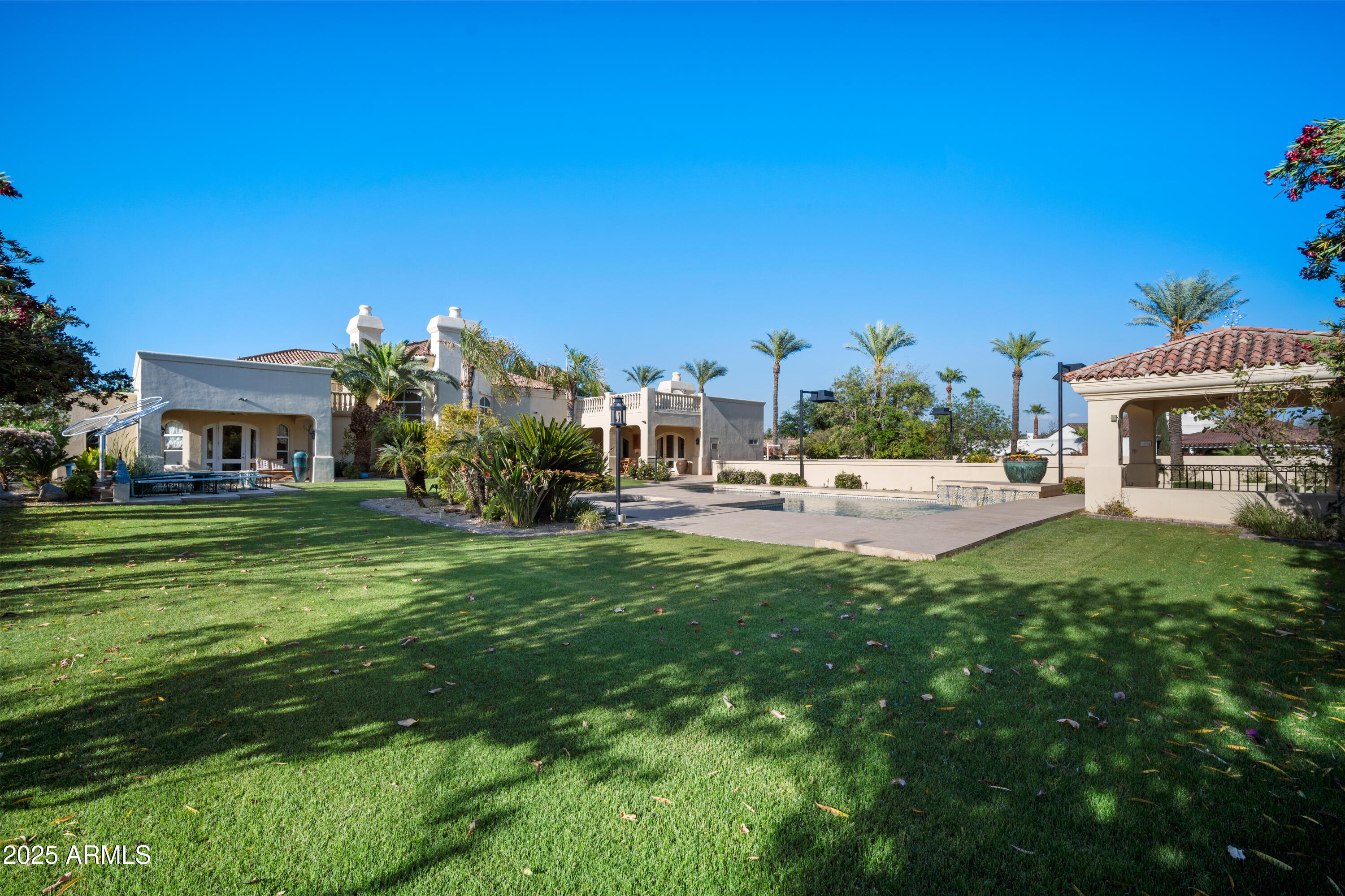 PARADISE RANCH LT 1-8 - Residential