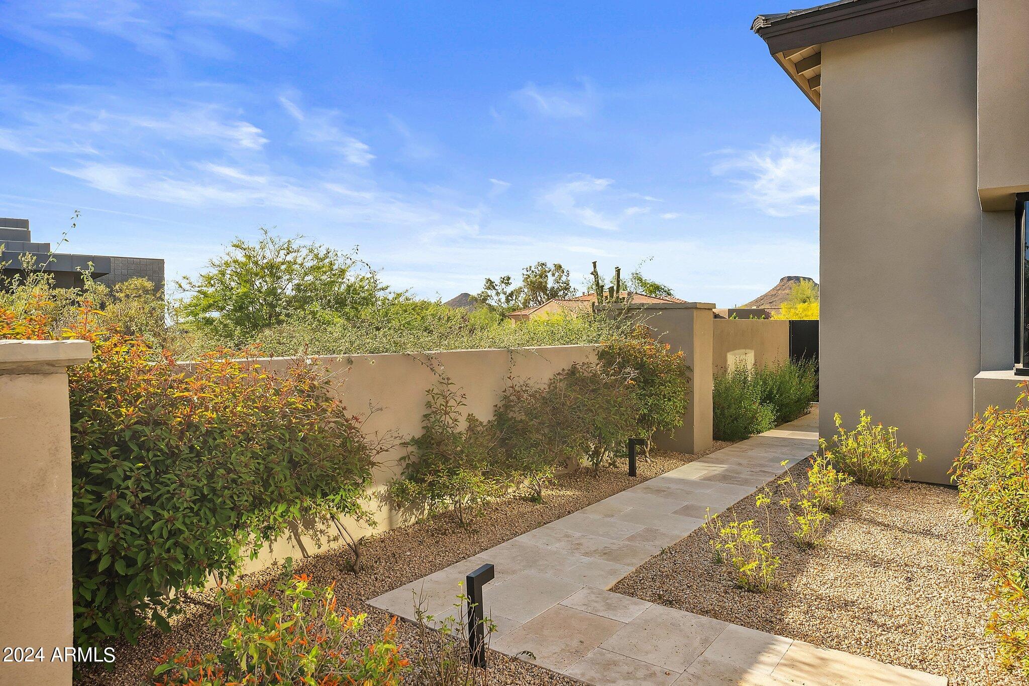 BOULDER CREST AT TROON NORTH UNIT 1 - Residential