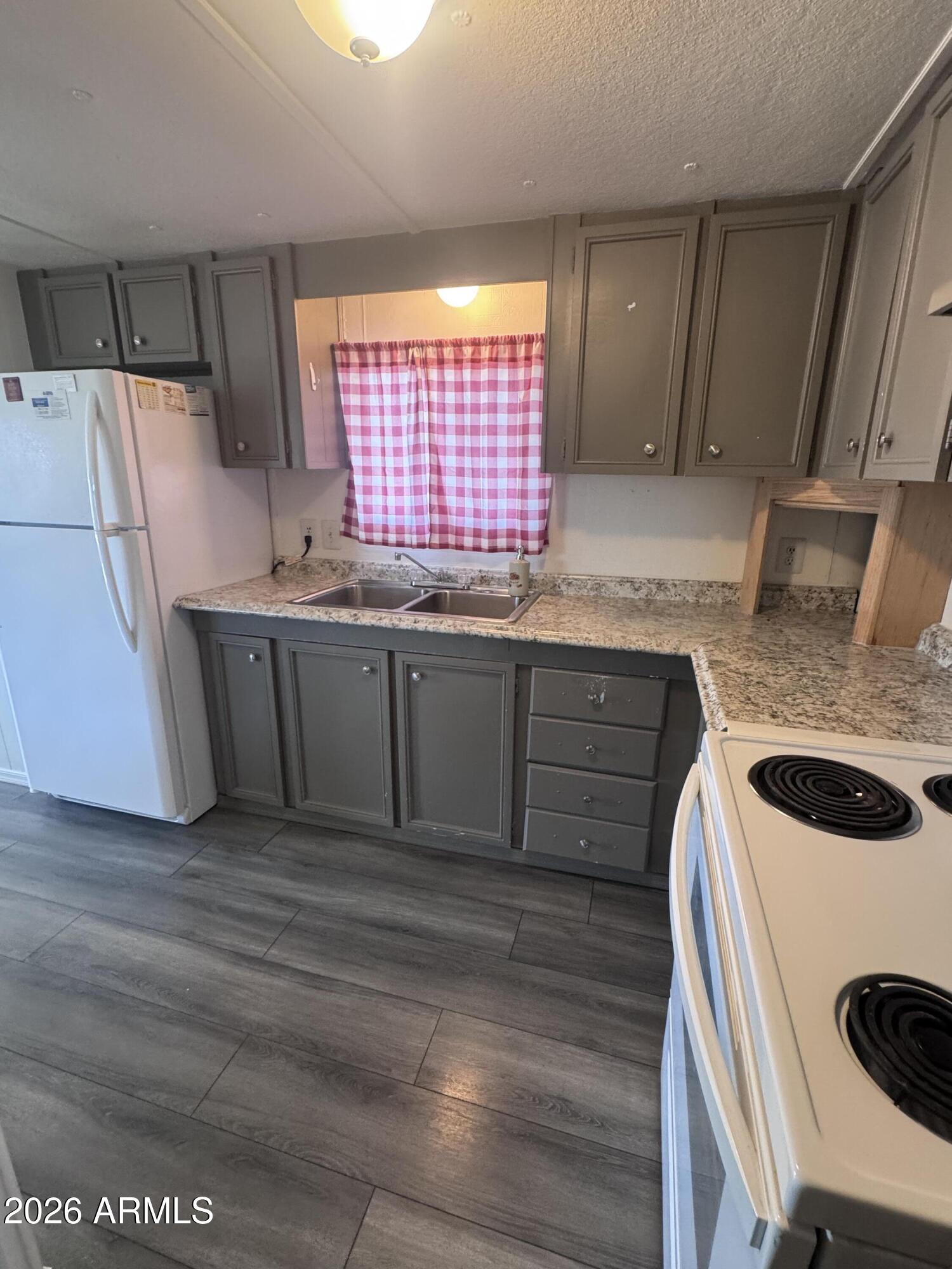 Coral Sands Mobile Home Park - Residential