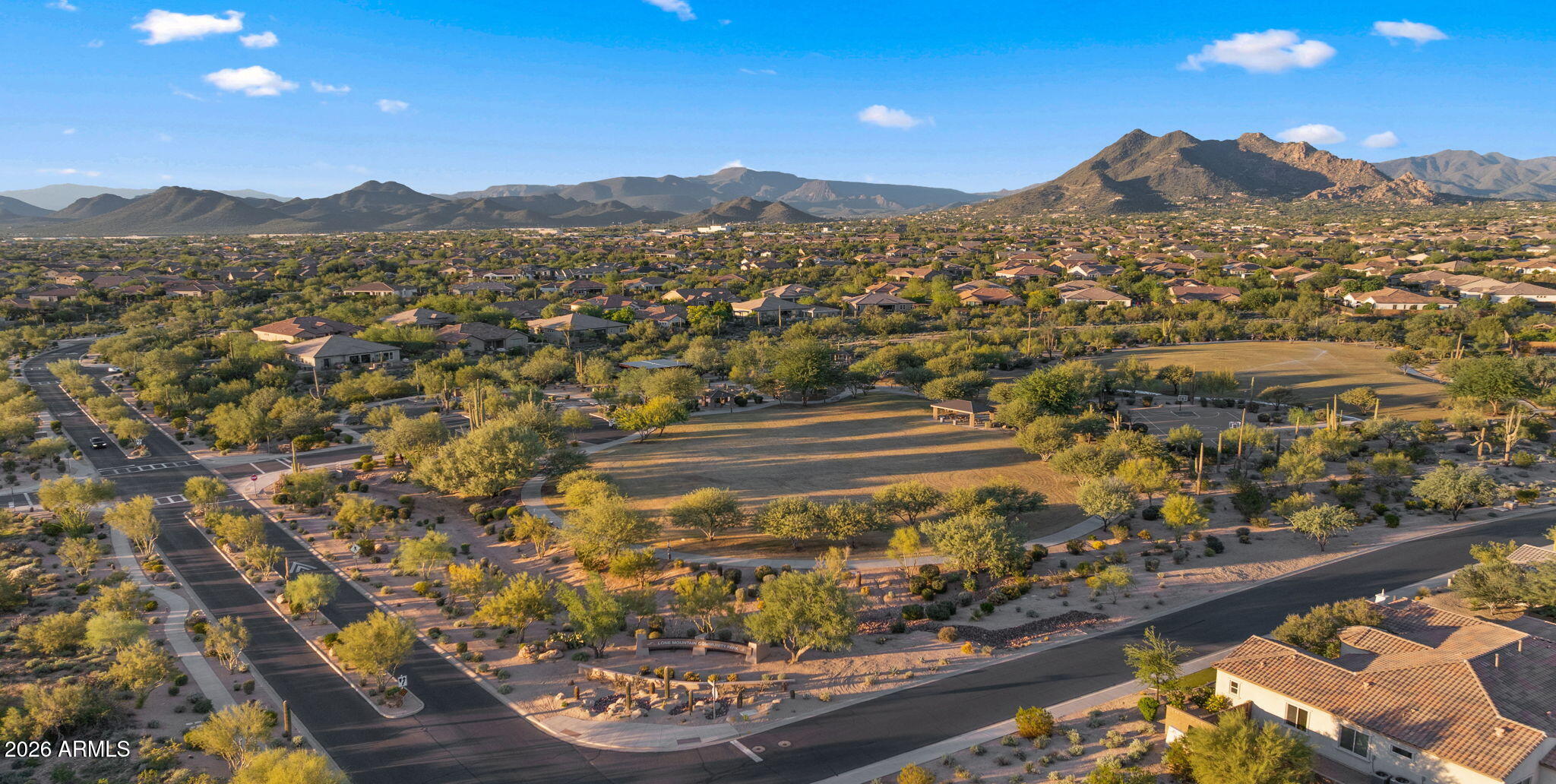 LONE MOUNTAIN - Residential