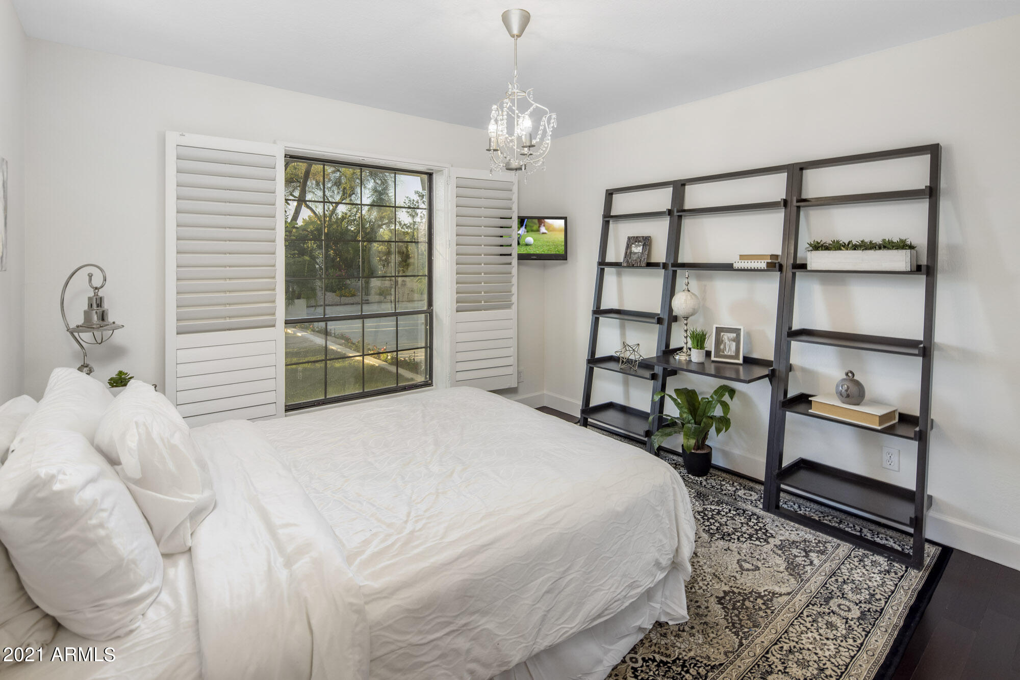 SQUAW PEAK ESTATES TR 7, 10 - Residential
