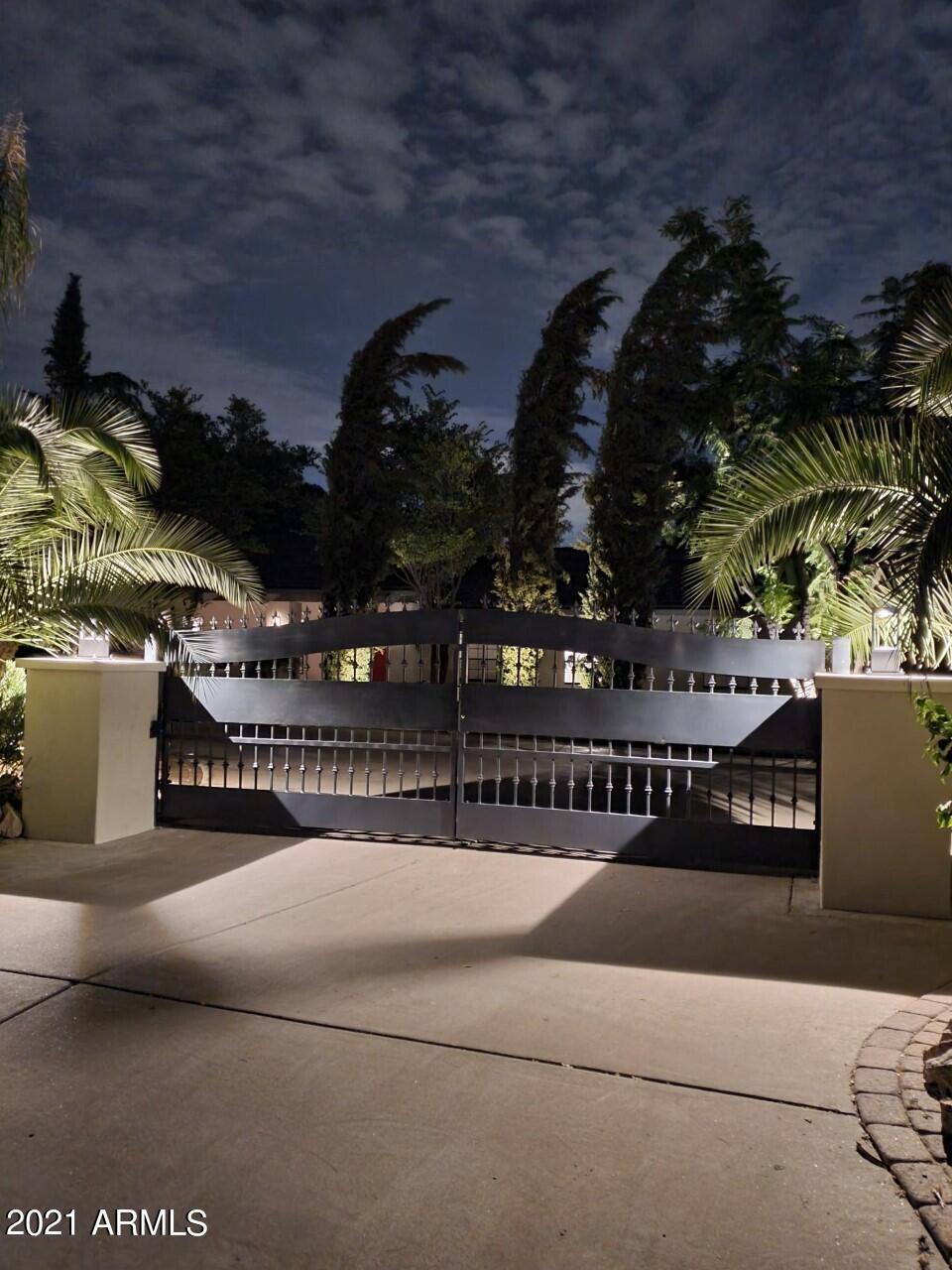 SQUAW PEAK ESTATES TR 7, 10 - Residential