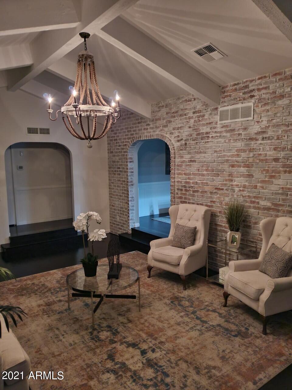 SQUAW PEAK ESTATES TR 7, 10 - Residential