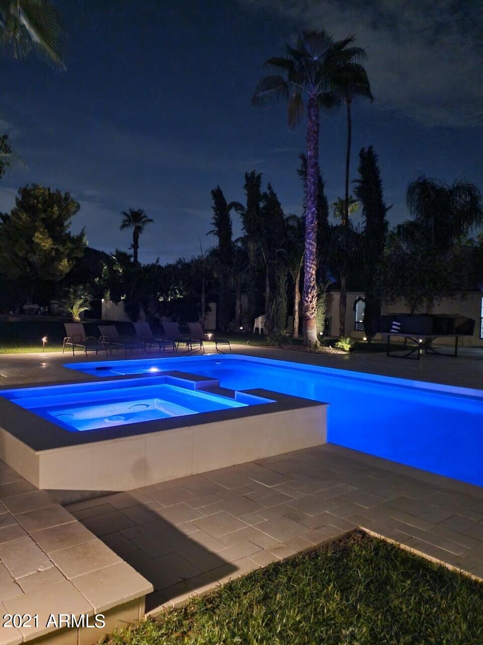 SQUAW PEAK ESTATES TR 7, 10 - Residential