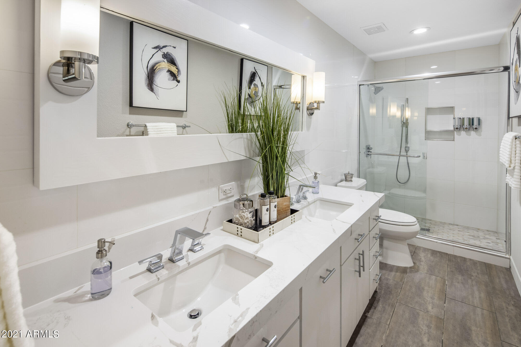 SQUAW PEAK ESTATES TR 7, 10 - Residential