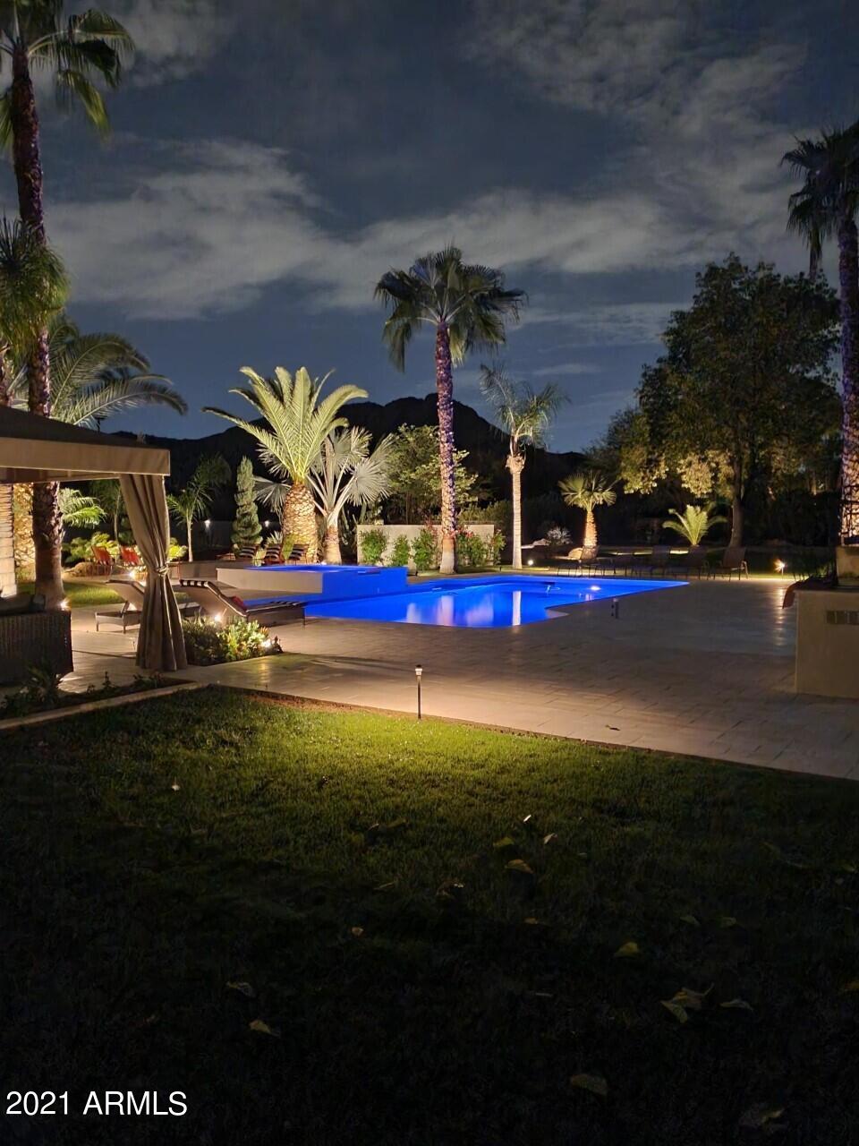 SQUAW PEAK ESTATES TR 7, 10 - Residential