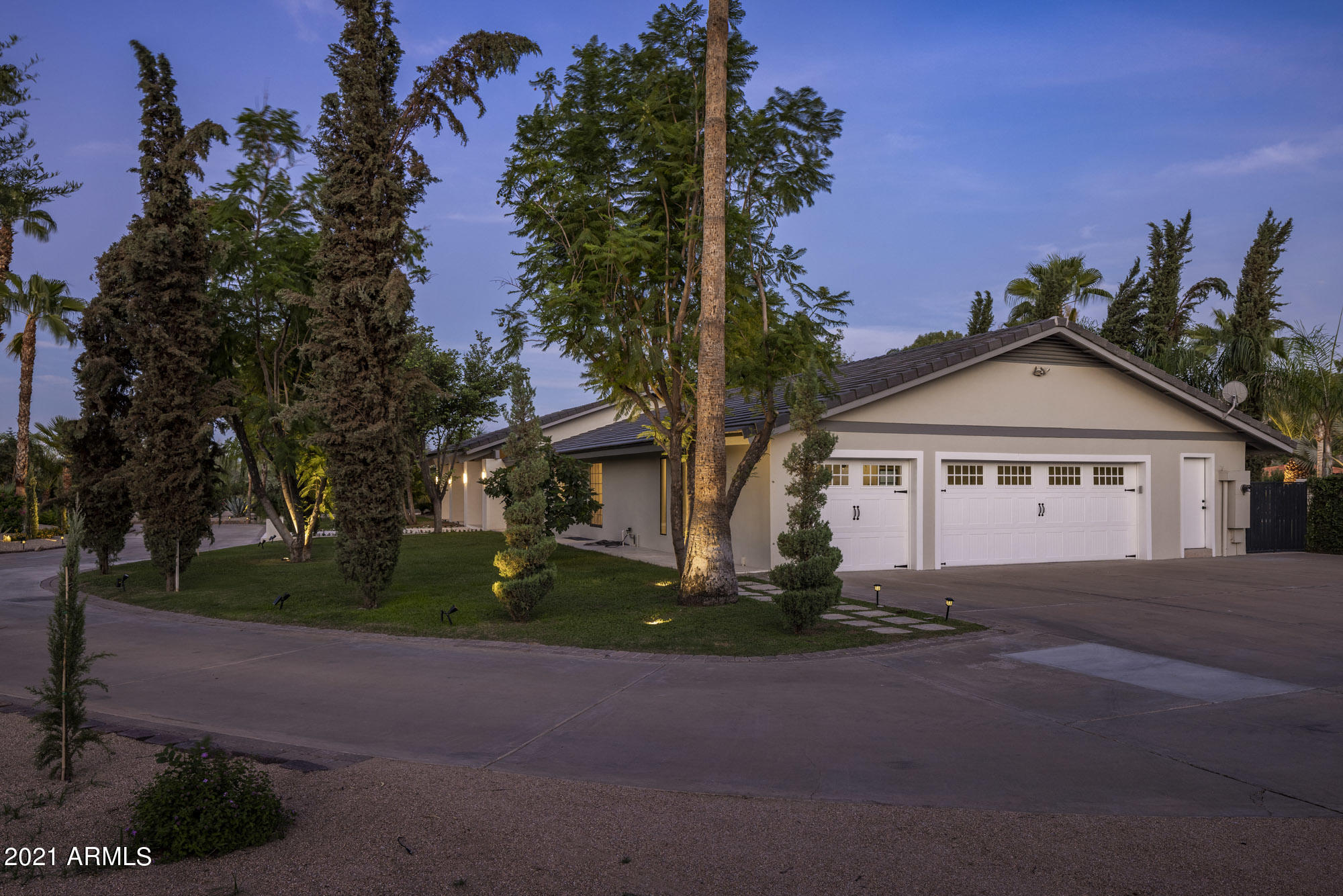SQUAW PEAK ESTATES TR 7, 10 - Residential