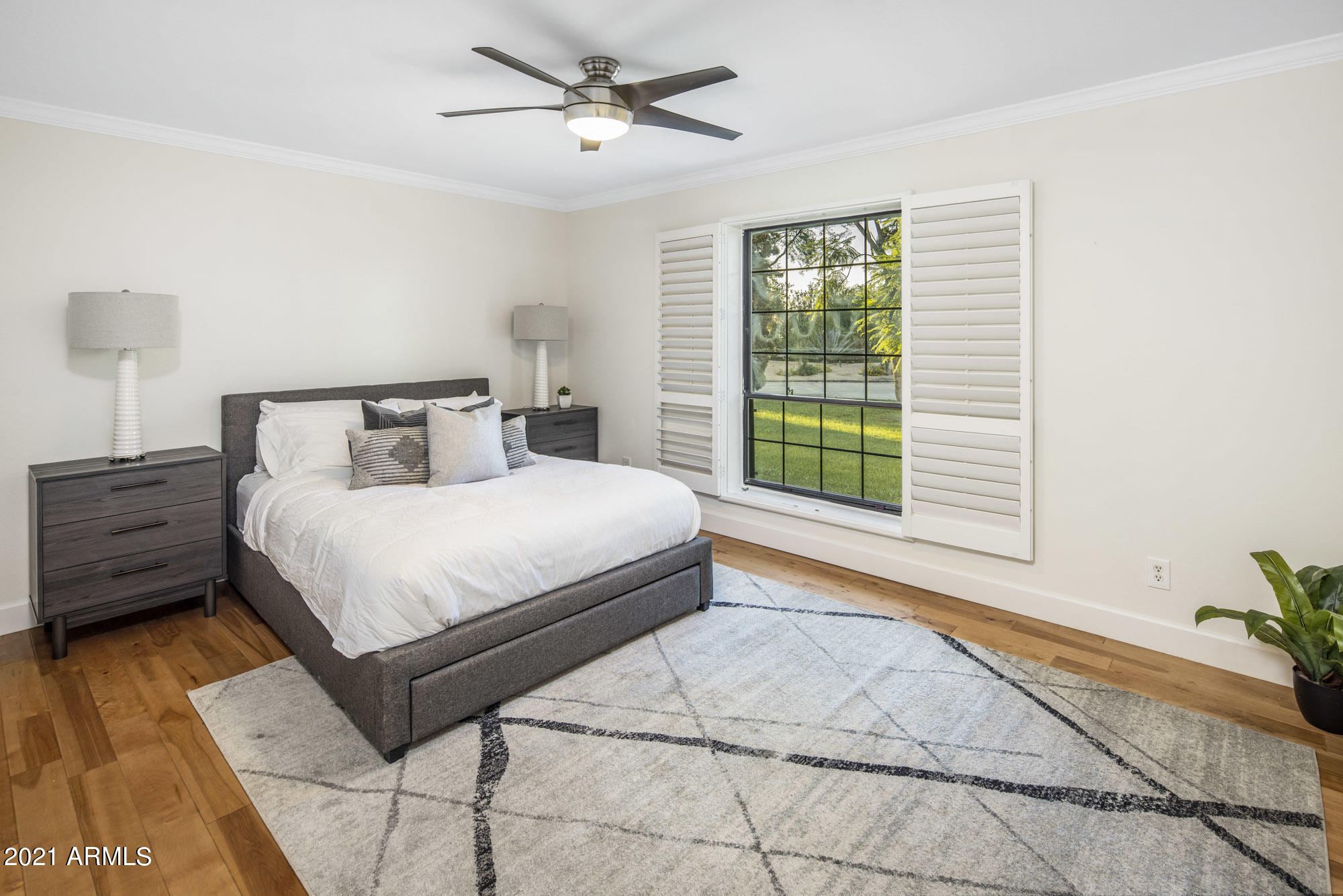 SQUAW PEAK ESTATES TR 7, 10 - Residential