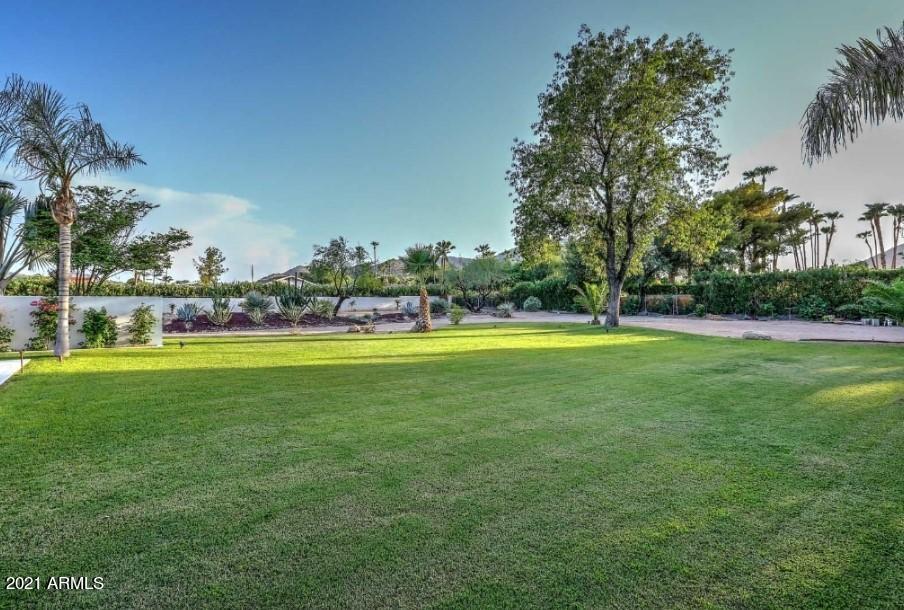 SQUAW PEAK ESTATES TR 7, 10 - Residential