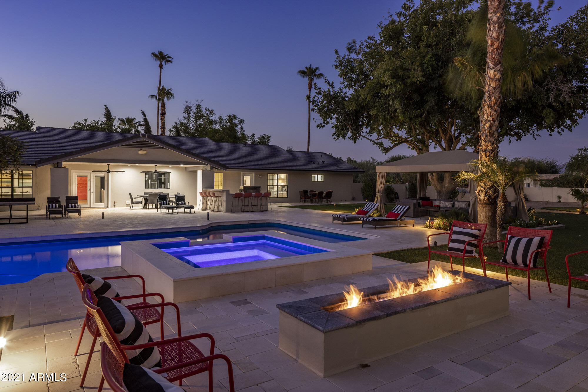 SQUAW PEAK ESTATES TR 7, 10 - Residential