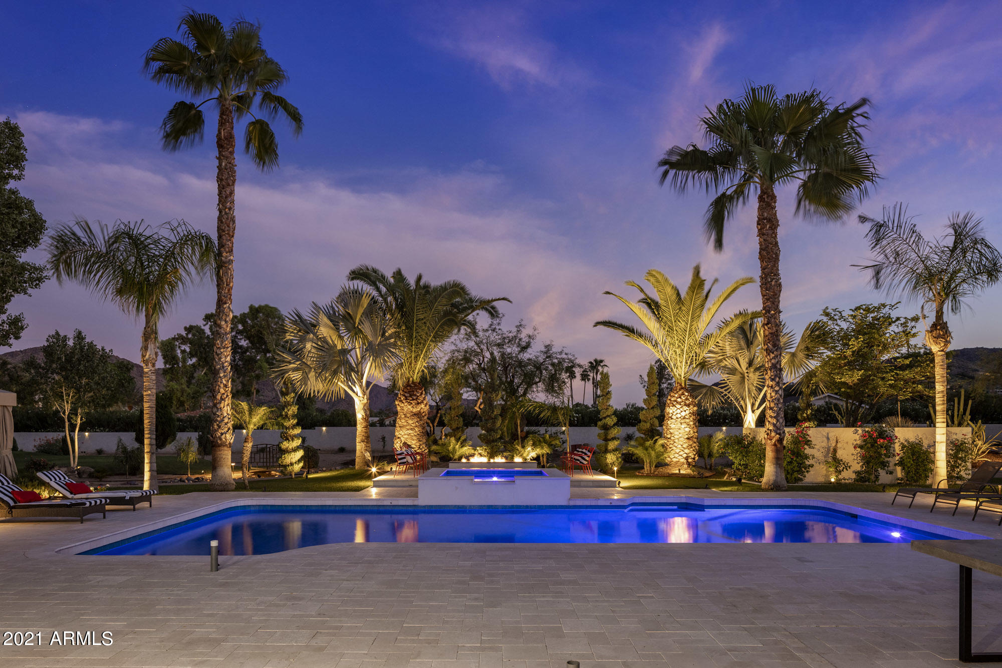 SQUAW PEAK ESTATES TR 7, 10 - Residential
