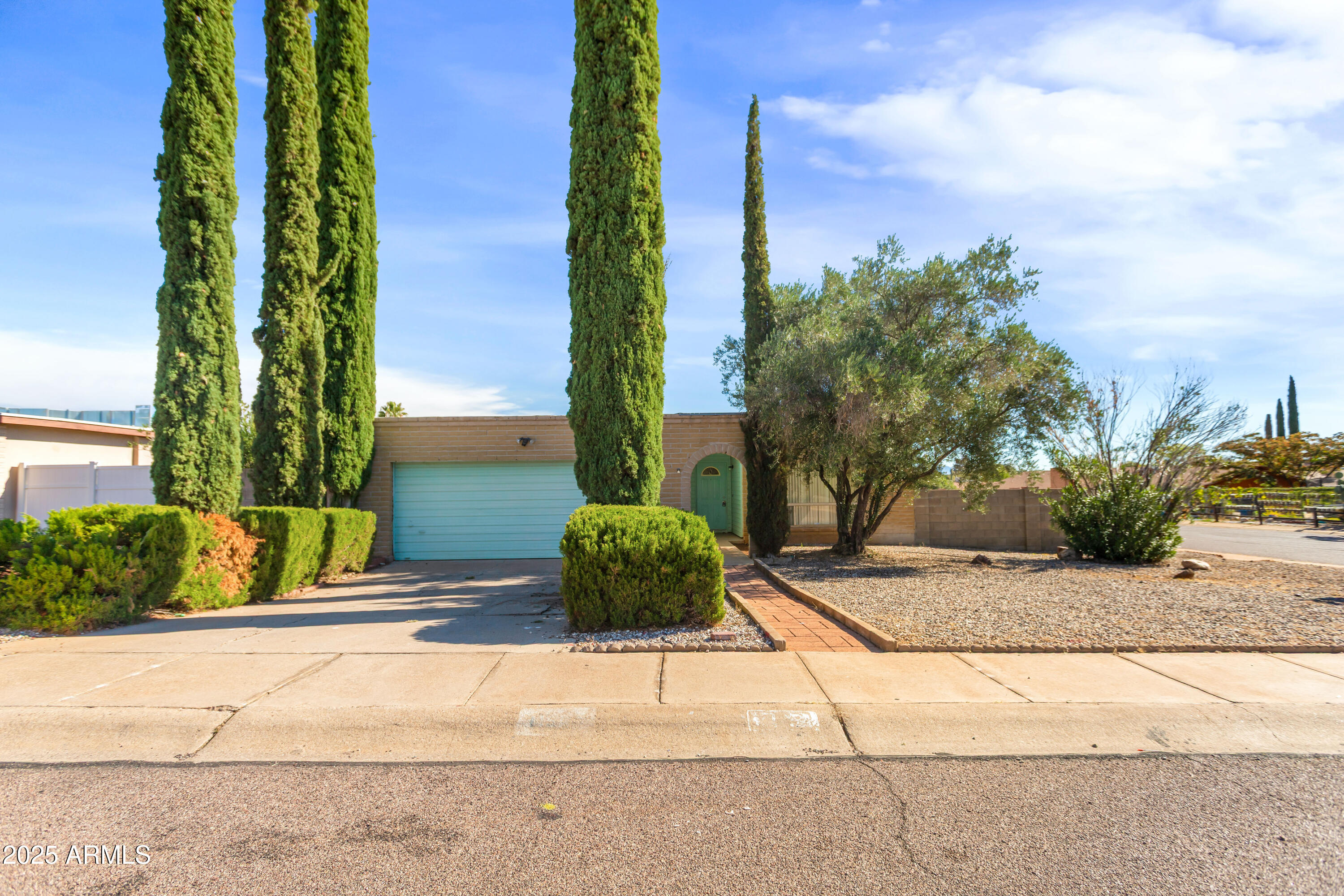 Charming 3 bedroom, 2 bath home in a great central location near Fort Huachuca, shopping, schools, and dining. This comfortable home features an easy-flow layout with two living room spaces, bright interiors, and a cozy feel throughout. Enjoy a nicely sized yard with room to relax or play. Perfect as a primary home or an excellent investment opportunity with strong rental demand.