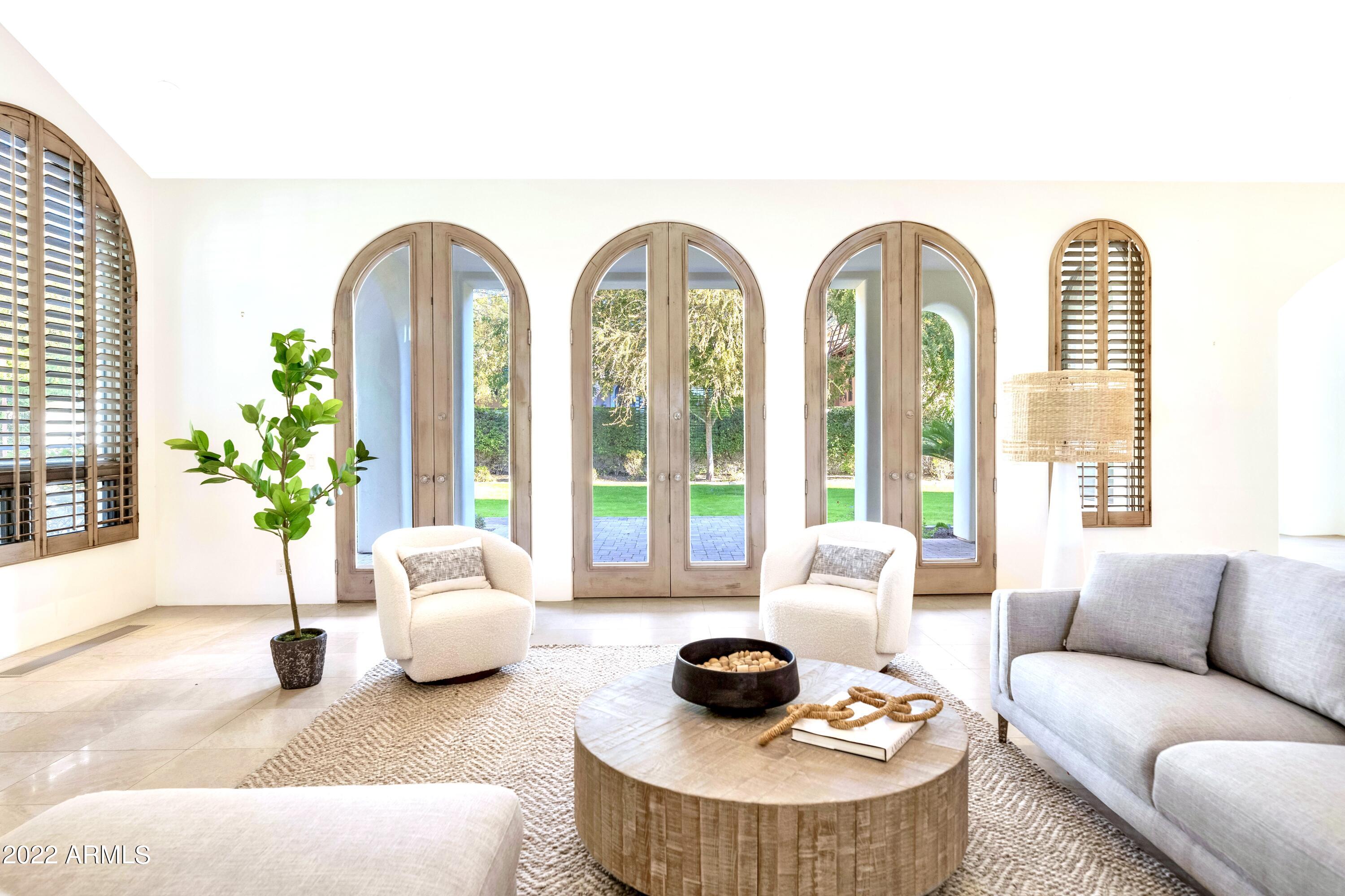 VINEYARDS AT ARCADIA - Residential