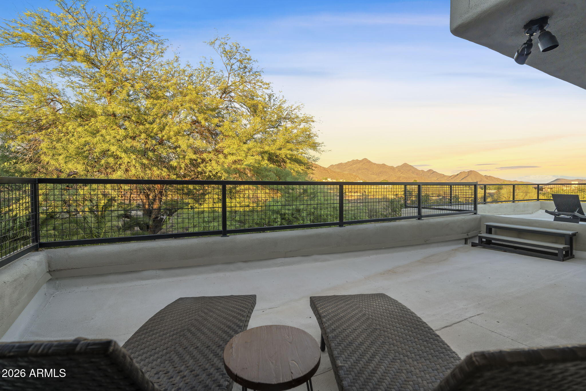 PINNACLE PEAK VISTAS 3 LOT 1-210 TR A-B - Residential