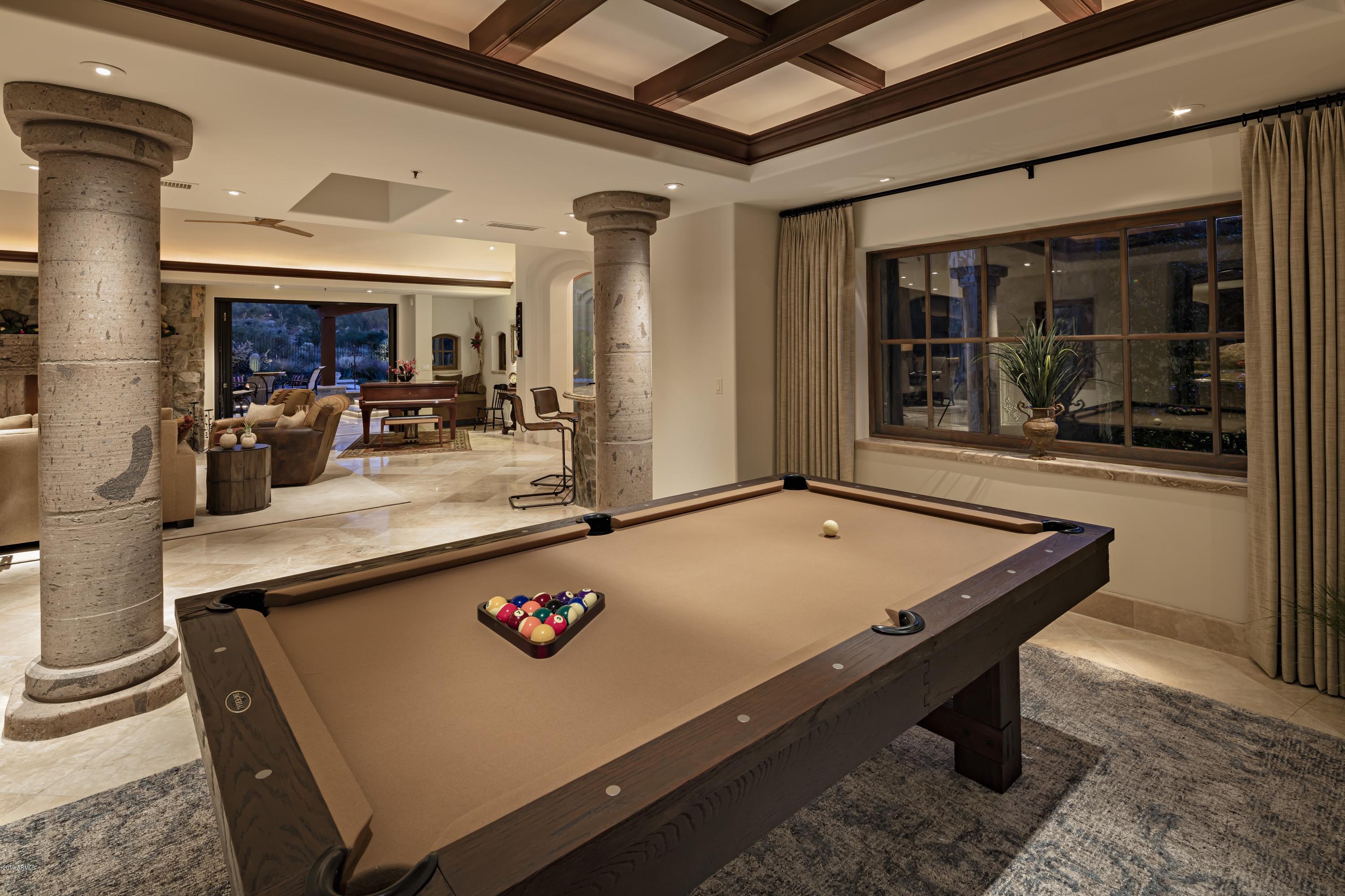 ESTANCIA - Residential
