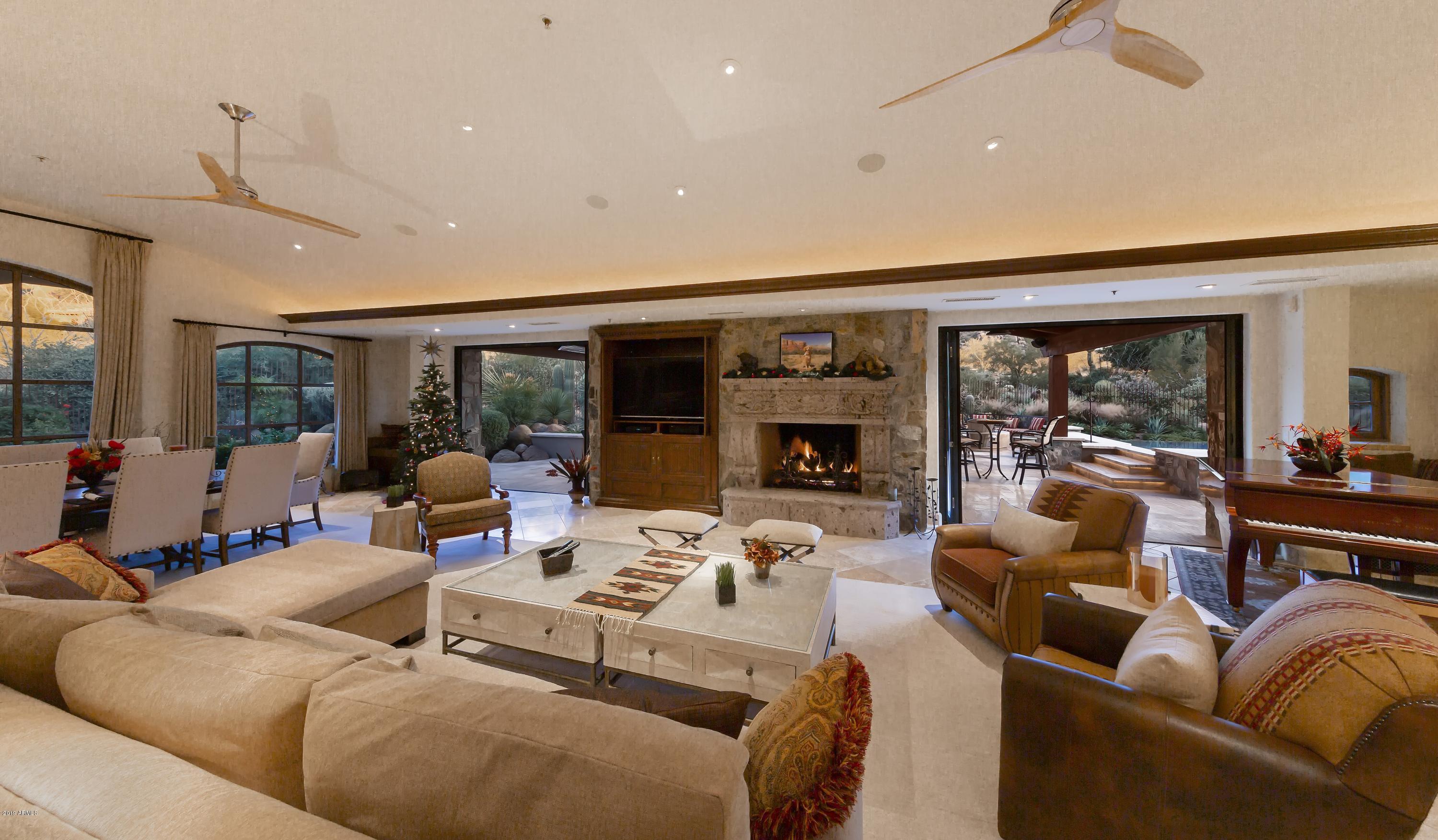 ESTANCIA - Residential