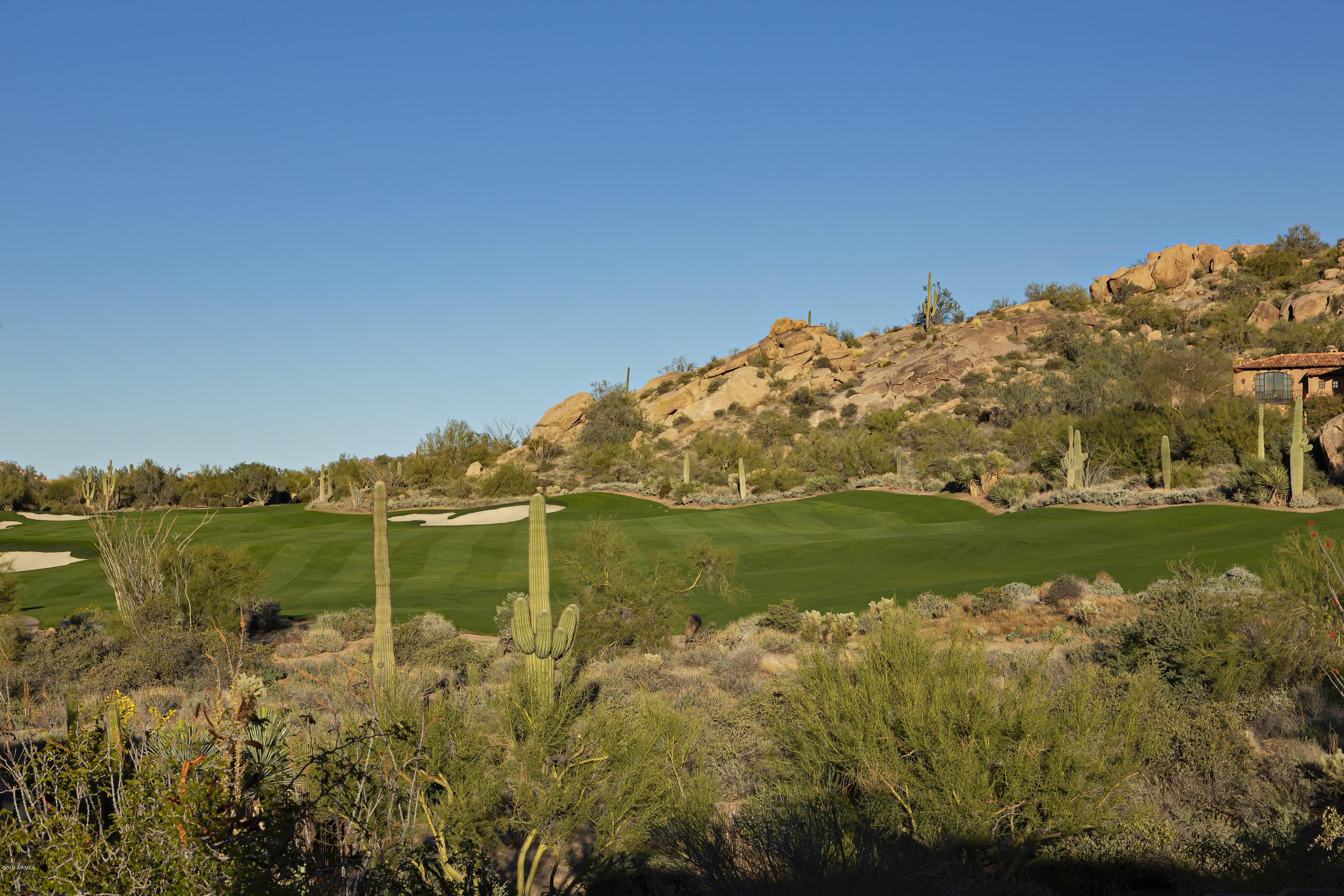 ESTANCIA - Residential