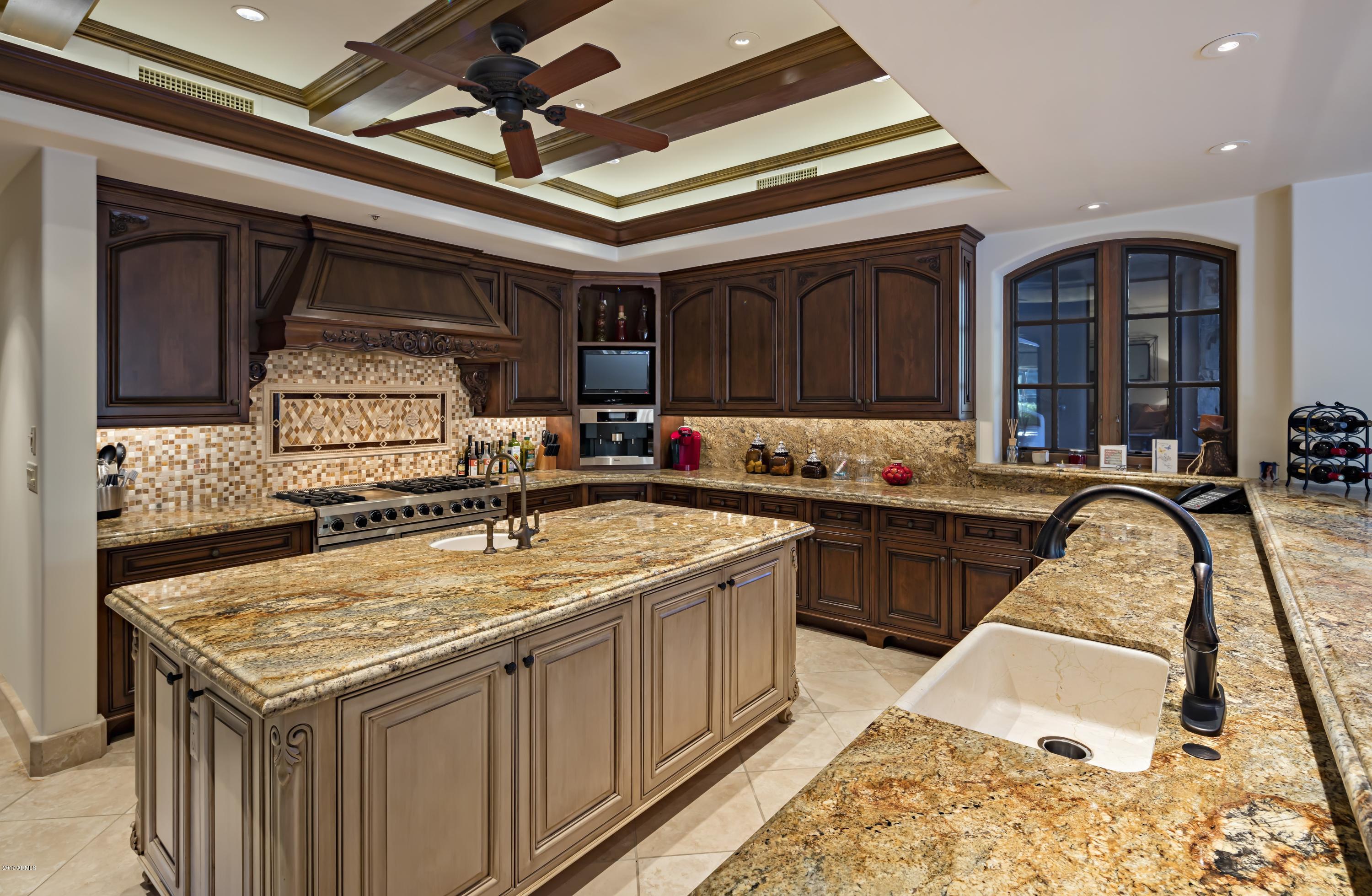 ESTANCIA - Residential