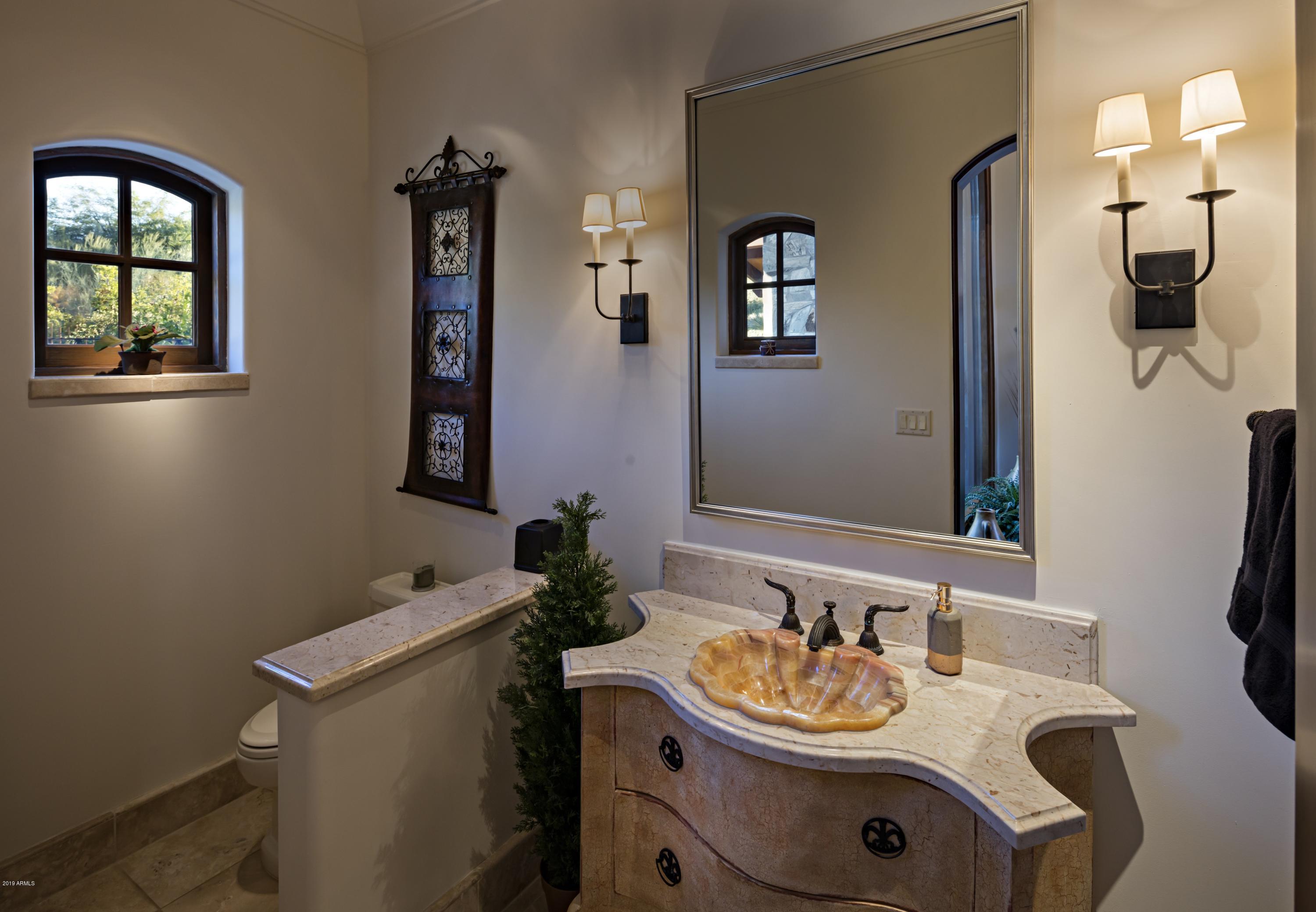 ESTANCIA - Residential
