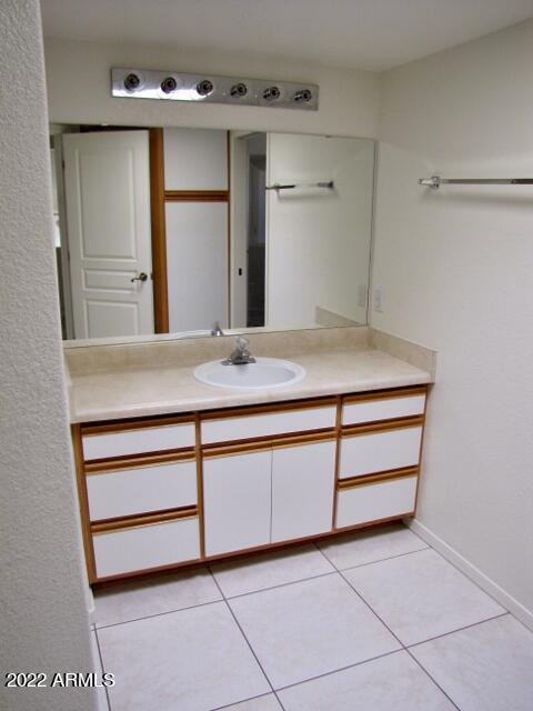 SIERRA SPRINGS - Residential Lease
