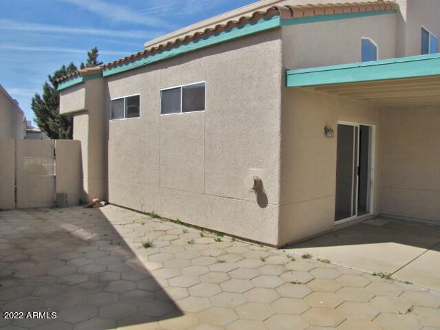 SIERRA SPRINGS - Residential Lease