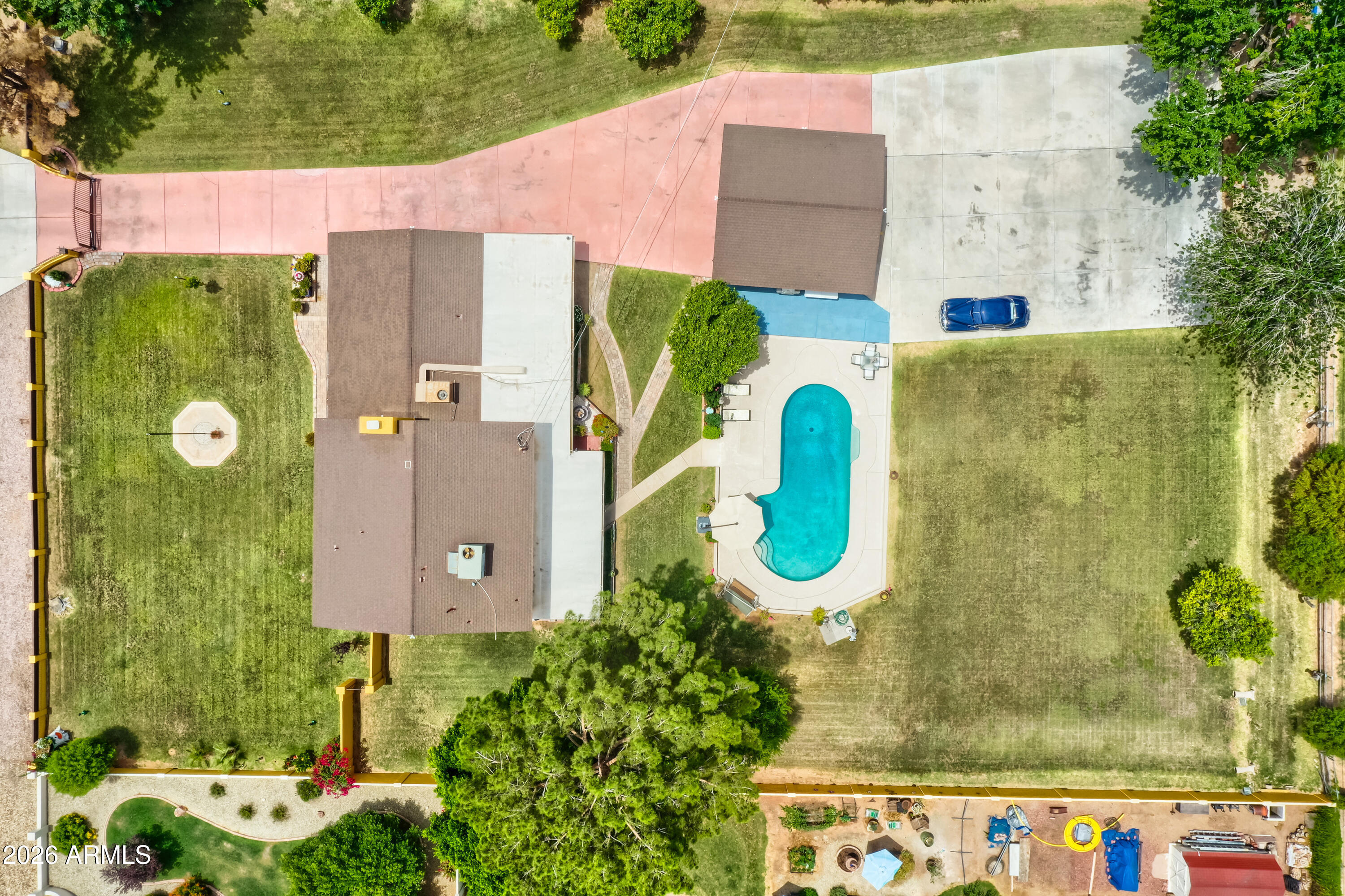 THUNDERBIRD ACRES 1 - Residential