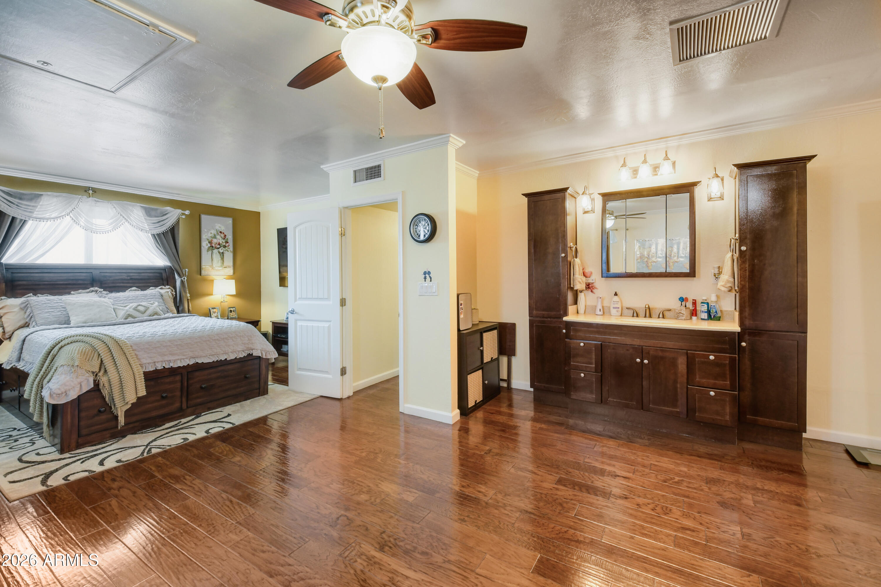 THUNDERBIRD ACRES 1 - Residential