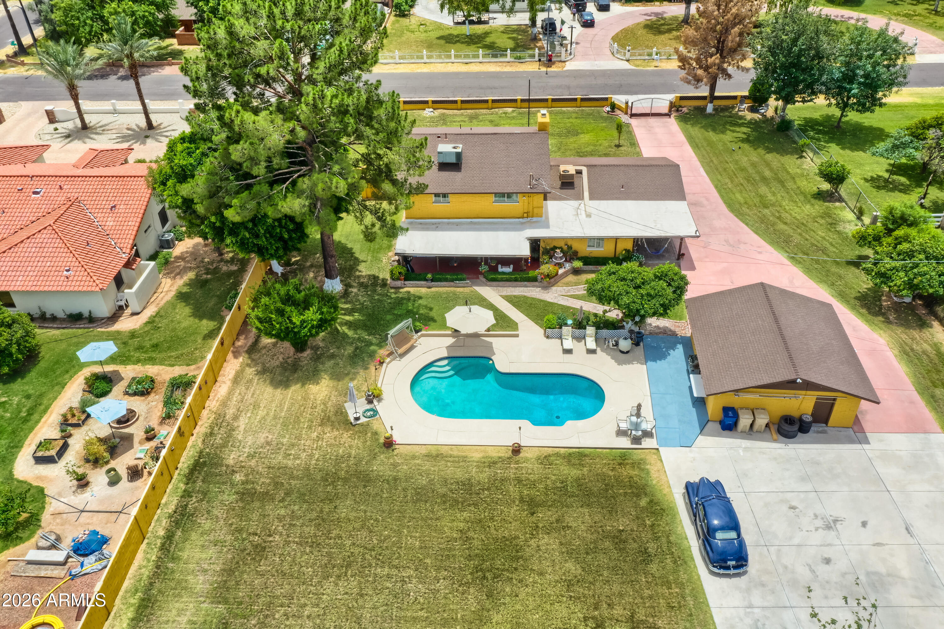 THUNDERBIRD ACRES 1 - Residential
