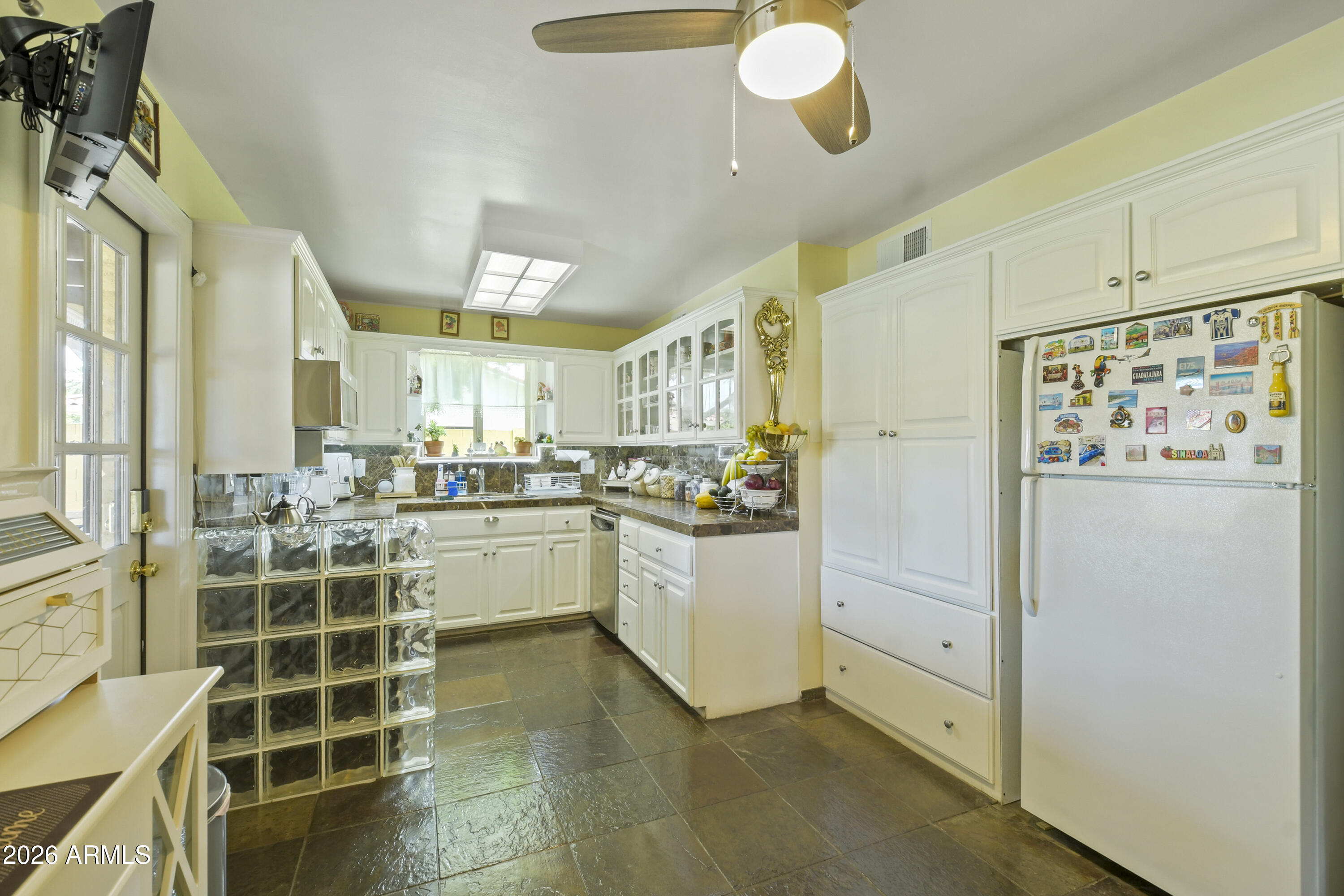 THUNDERBIRD ACRES 1 - Residential