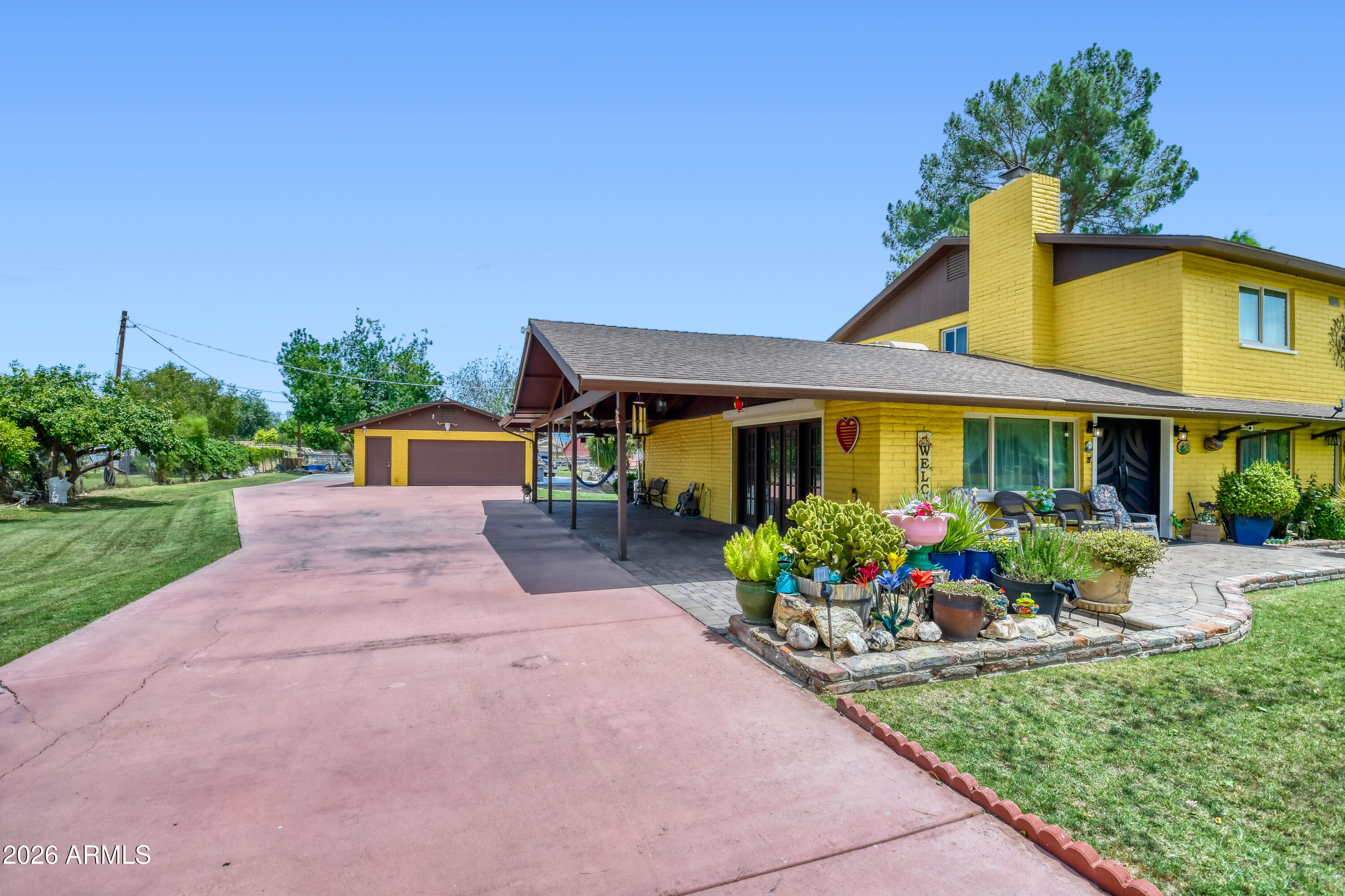 THUNDERBIRD ACRES 1 - Residential