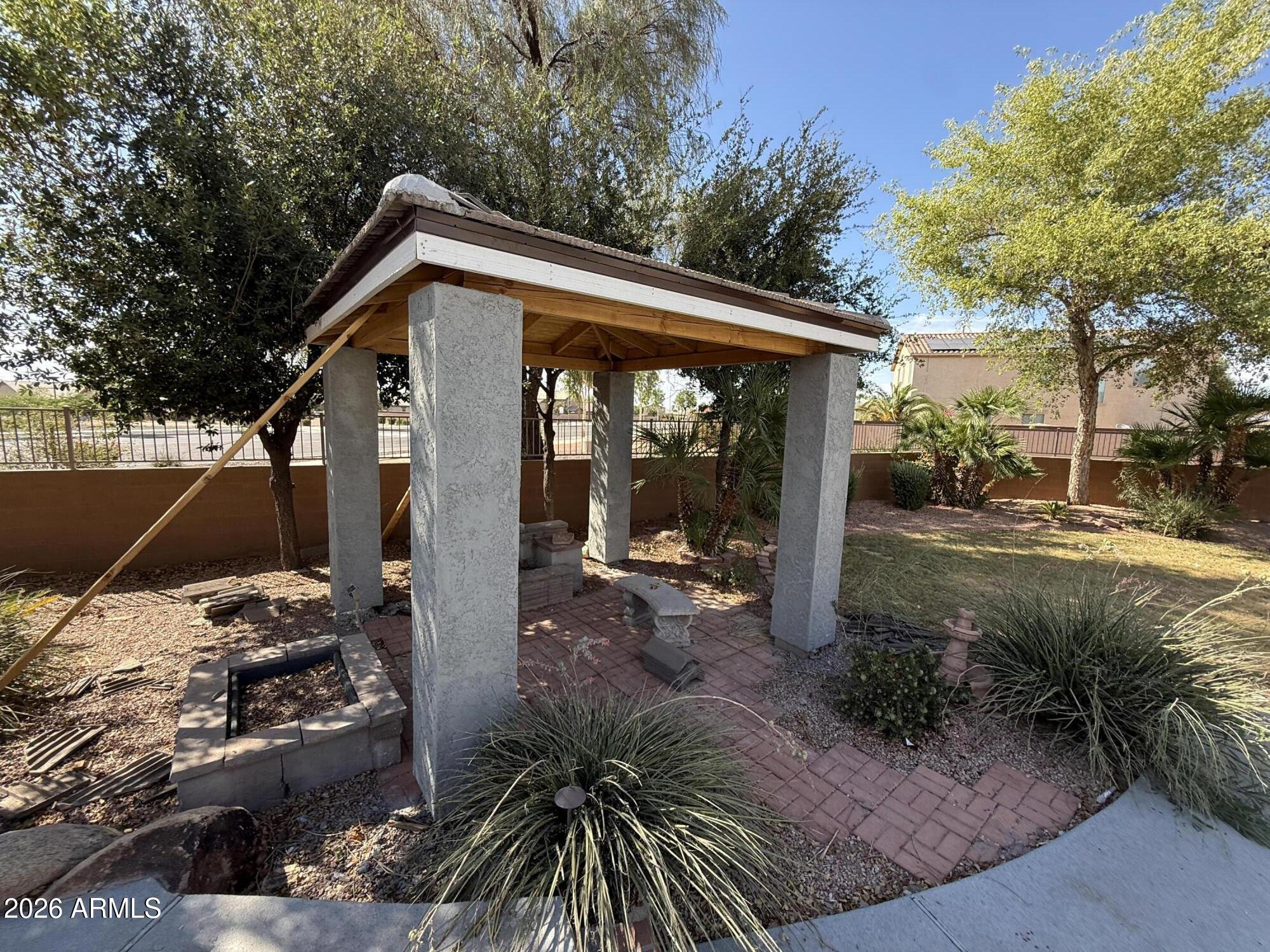 LAVEEN RANCH AMD - Residential