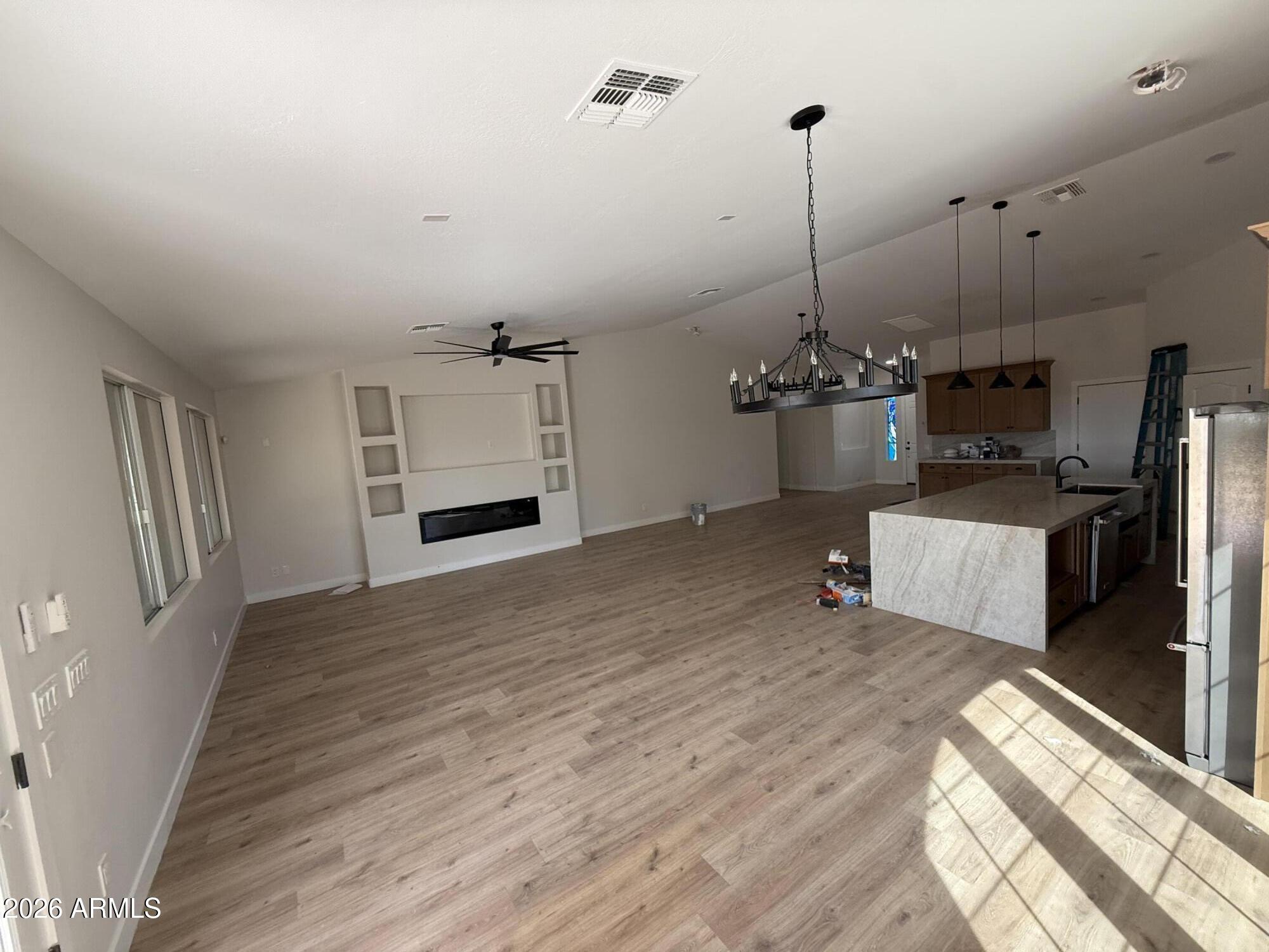 LAVEEN RANCH AMD - Residential