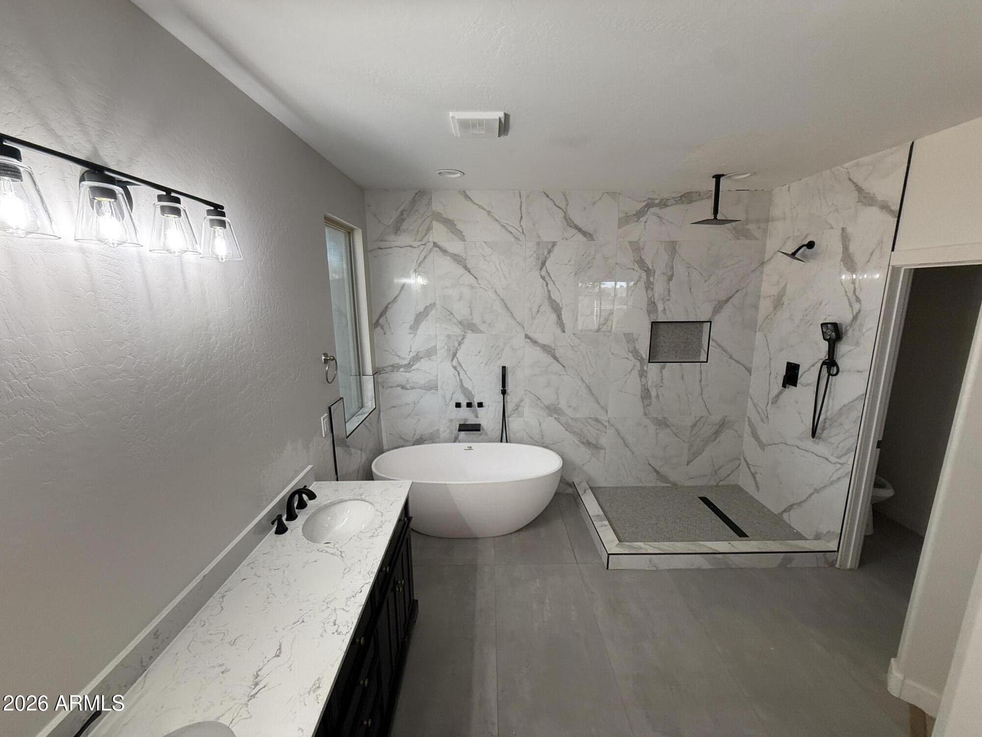 LAVEEN RANCH AMD - Residential