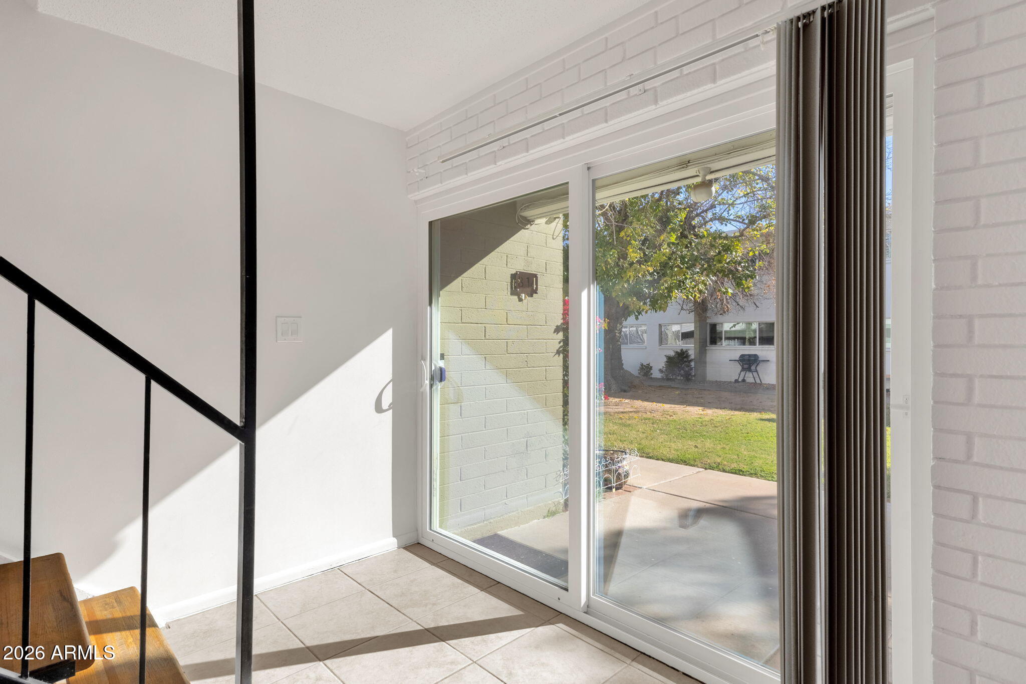 SCOTTSDALE EAST - Residential