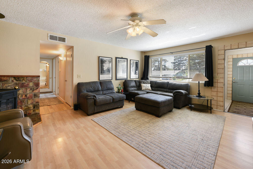 GREENLAW ESTATES 5 - Residential